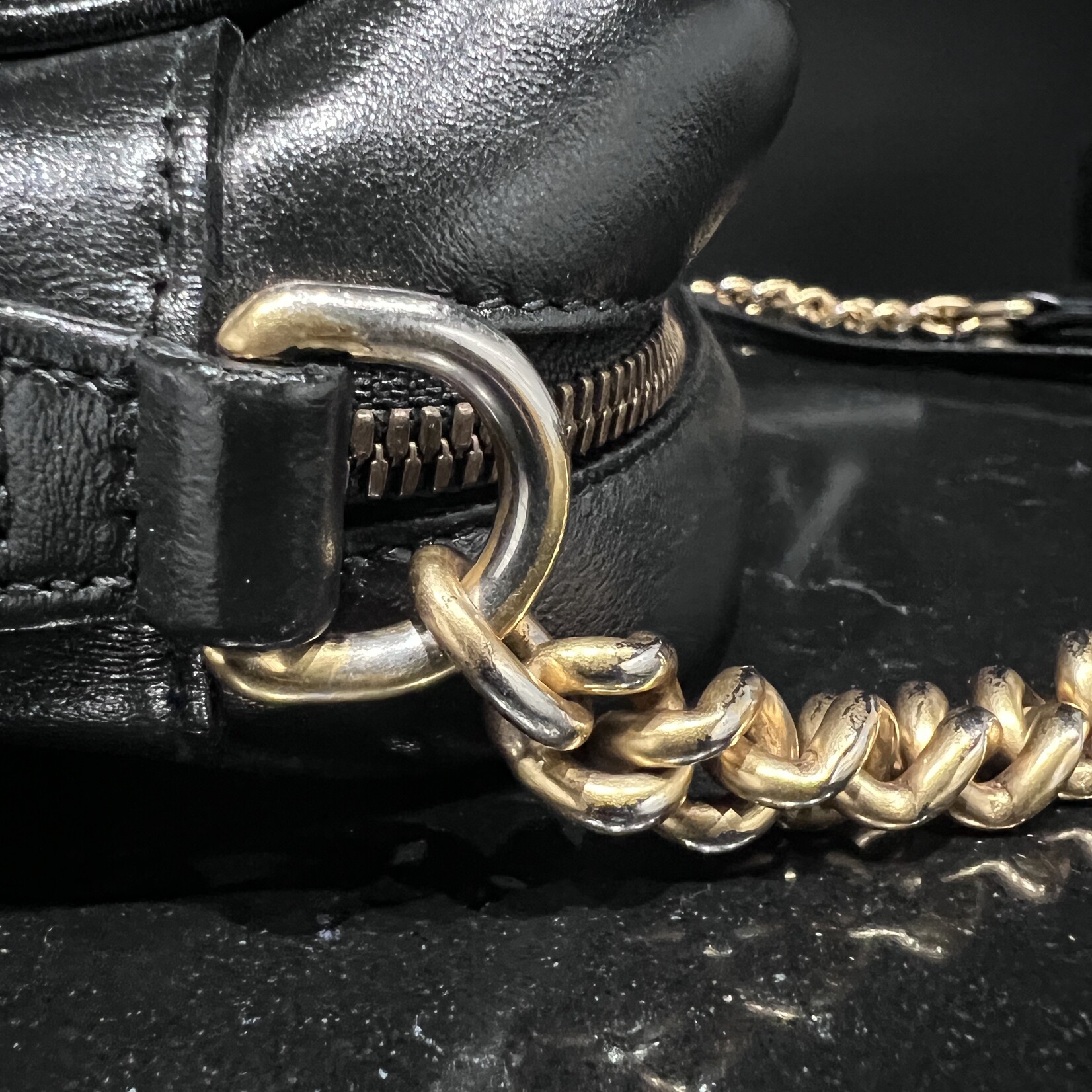 Gucci Gucci Black Marmont Crossbody Bag