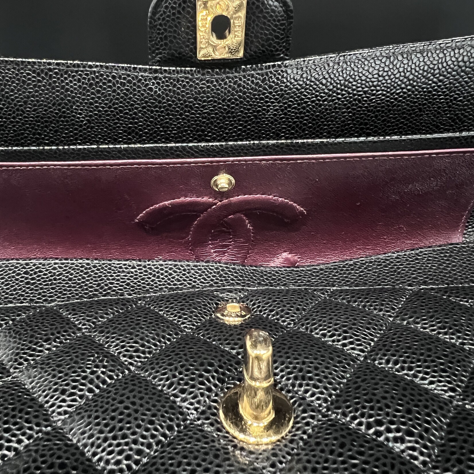 Chanel Chanel Medium Caviar Classic Flap Black GHW