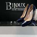 Prada SOLD - Prada Patent Navy Heels 39