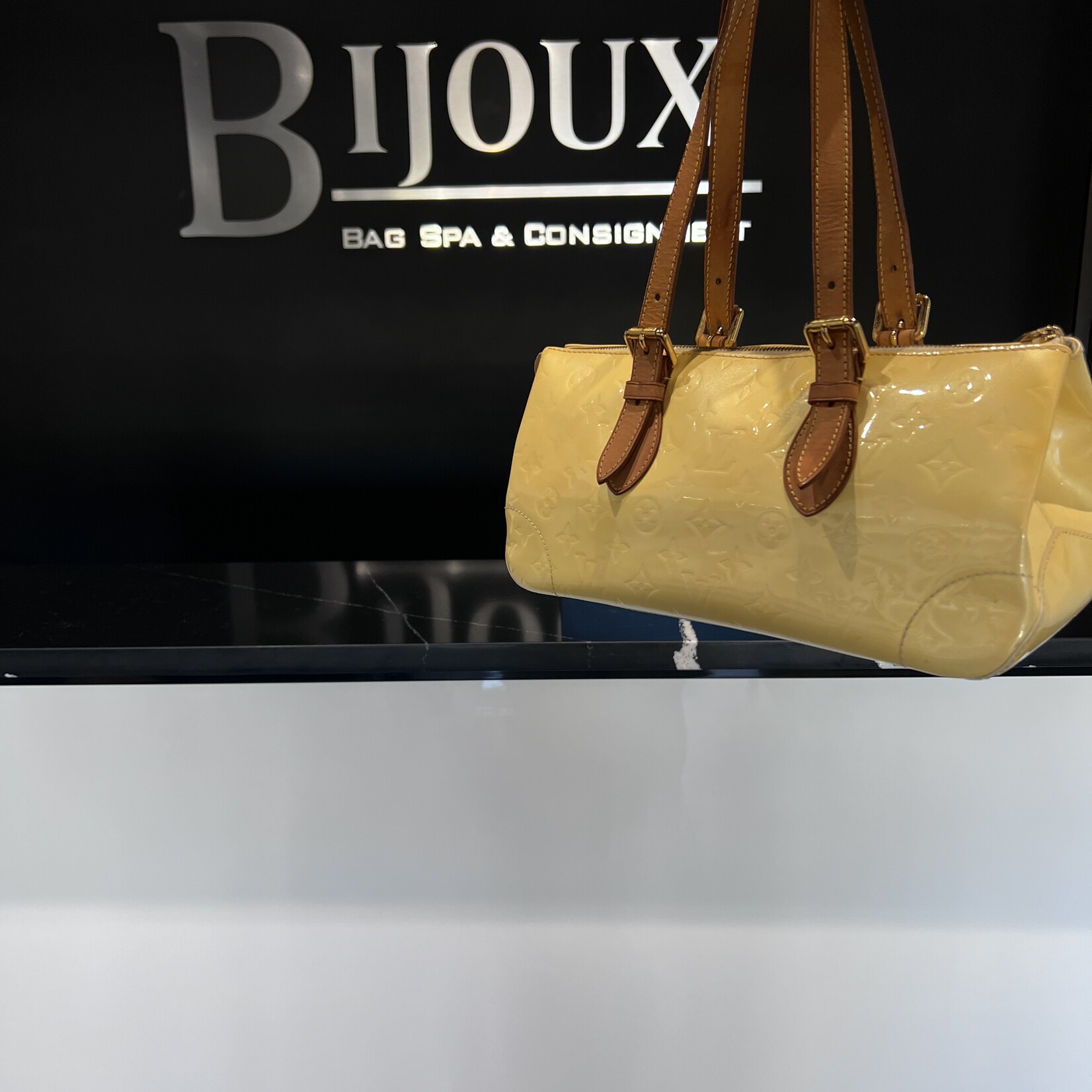 Louis Vuitton SOLD- Louis Vuitton Rosewood Ave White Perle Vernis