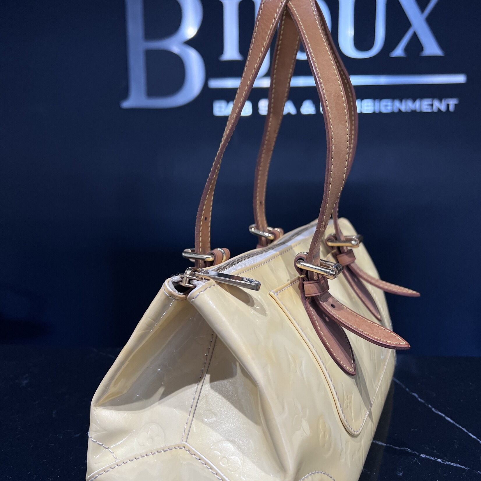 Louis Vuitton SOLD- Louis Vuitton Rosewood Ave White Perle Vernis