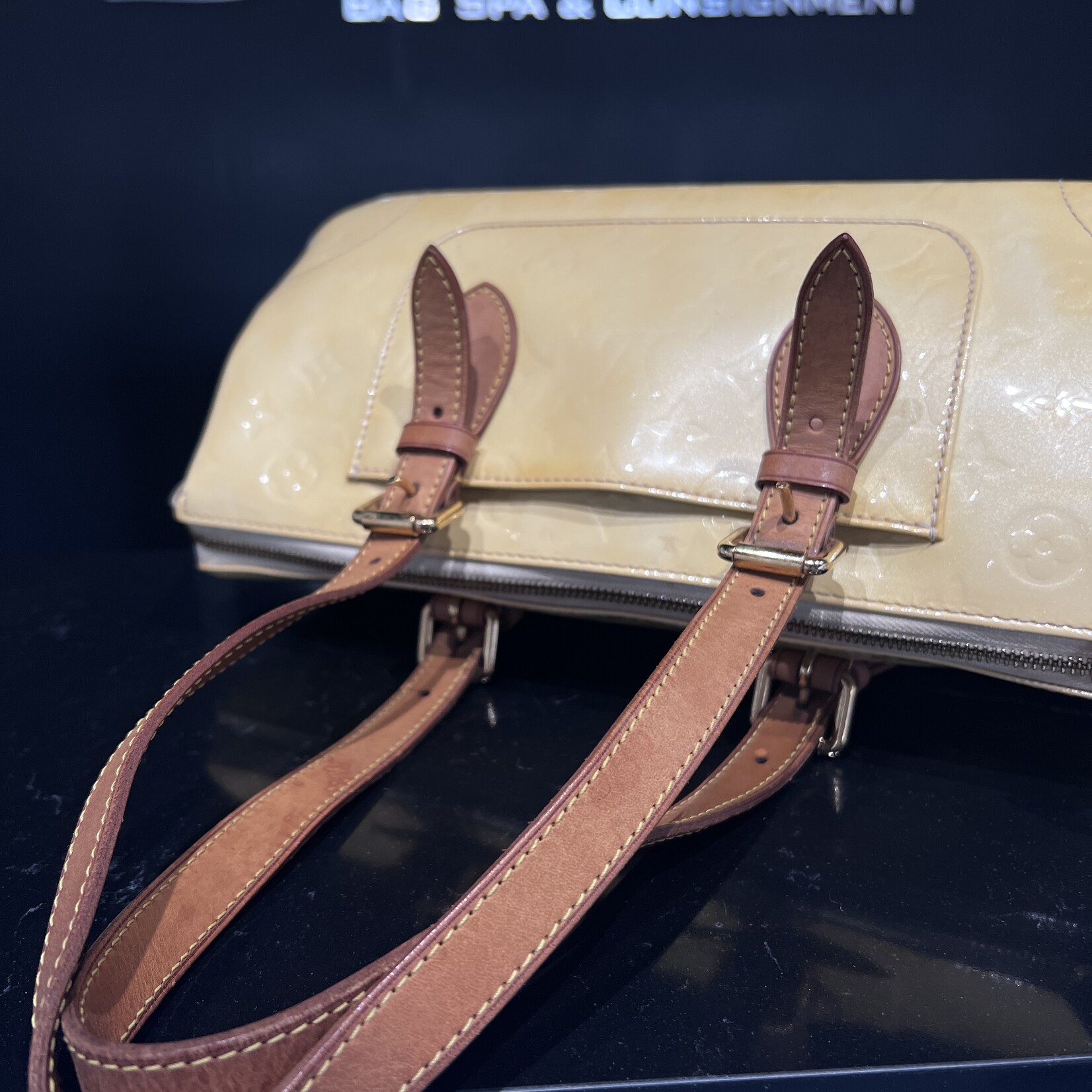 Louis Vuitton SOLD- Louis Vuitton Rosewood Ave White Perle Vernis