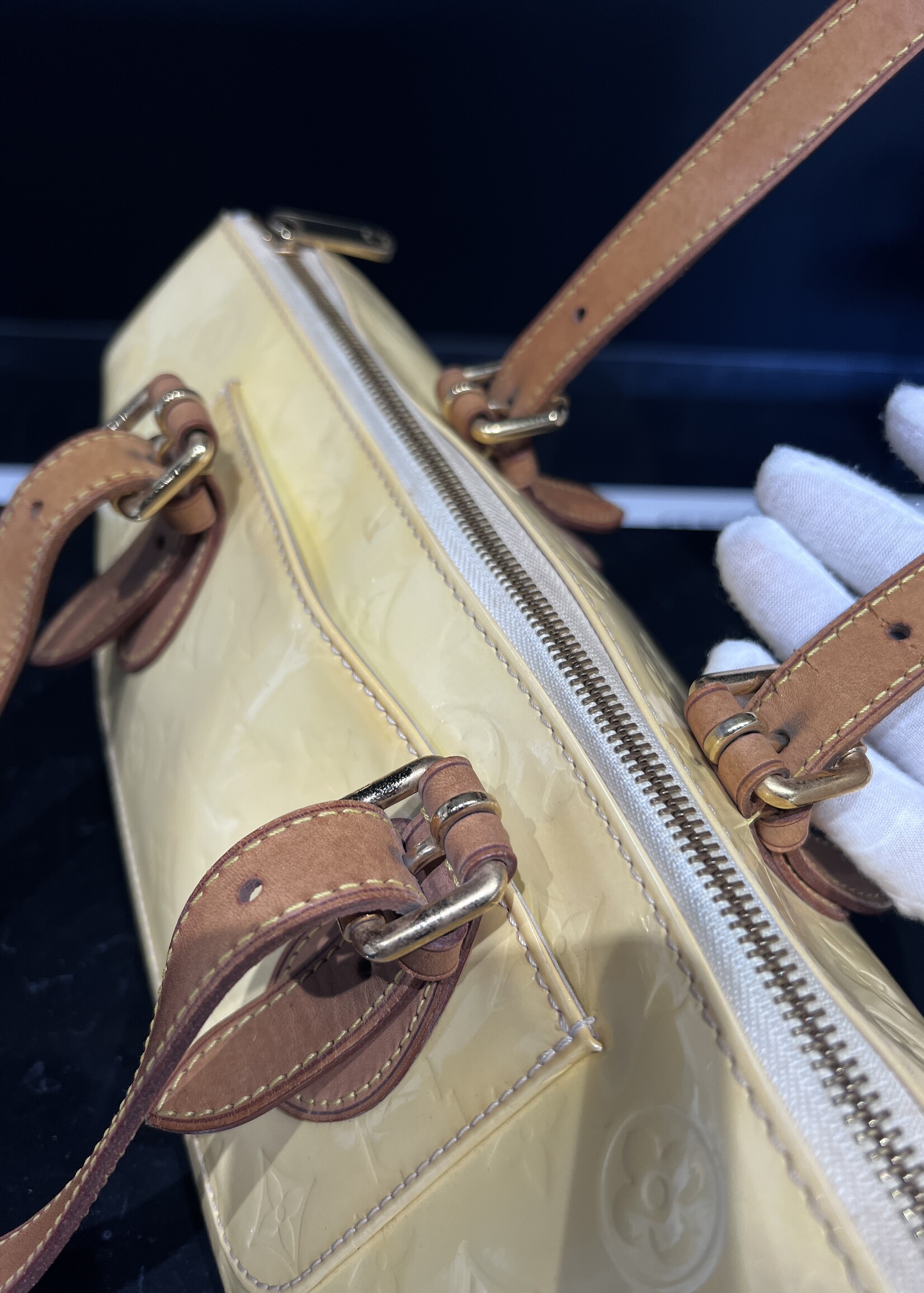 Louis Vuitton SOLD- Louis Vuitton Rosewood Ave White Perle Vernis