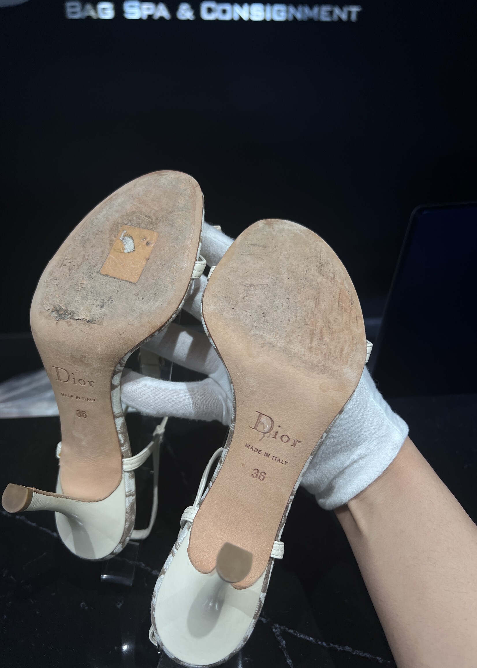 Christian Dior SOLD - Dior Logo Heels 36