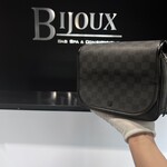 Louis Vuitton Louis Vuitton Hanging Toiletry Bag