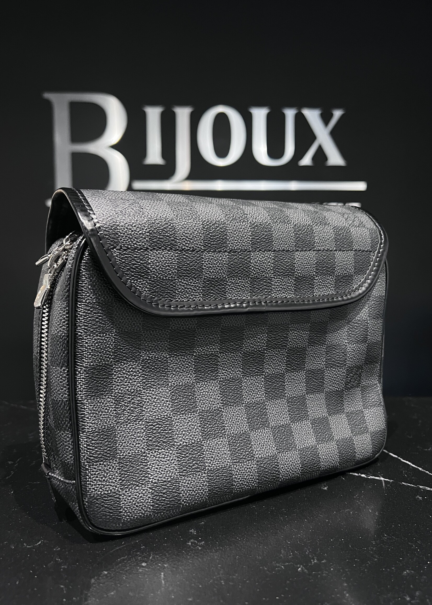 Louis Vuitton Louis Vuitton Hanging Toiletry Bag