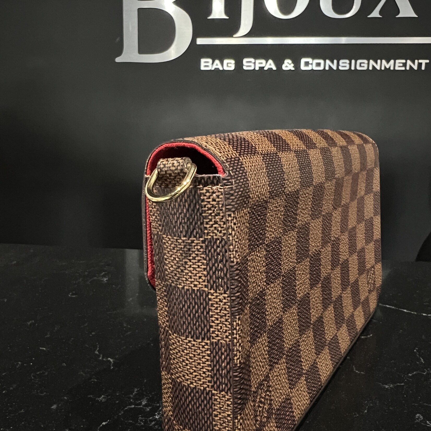 Louis Vuitton SOLD- Louis Vuitton Pochette Felicie