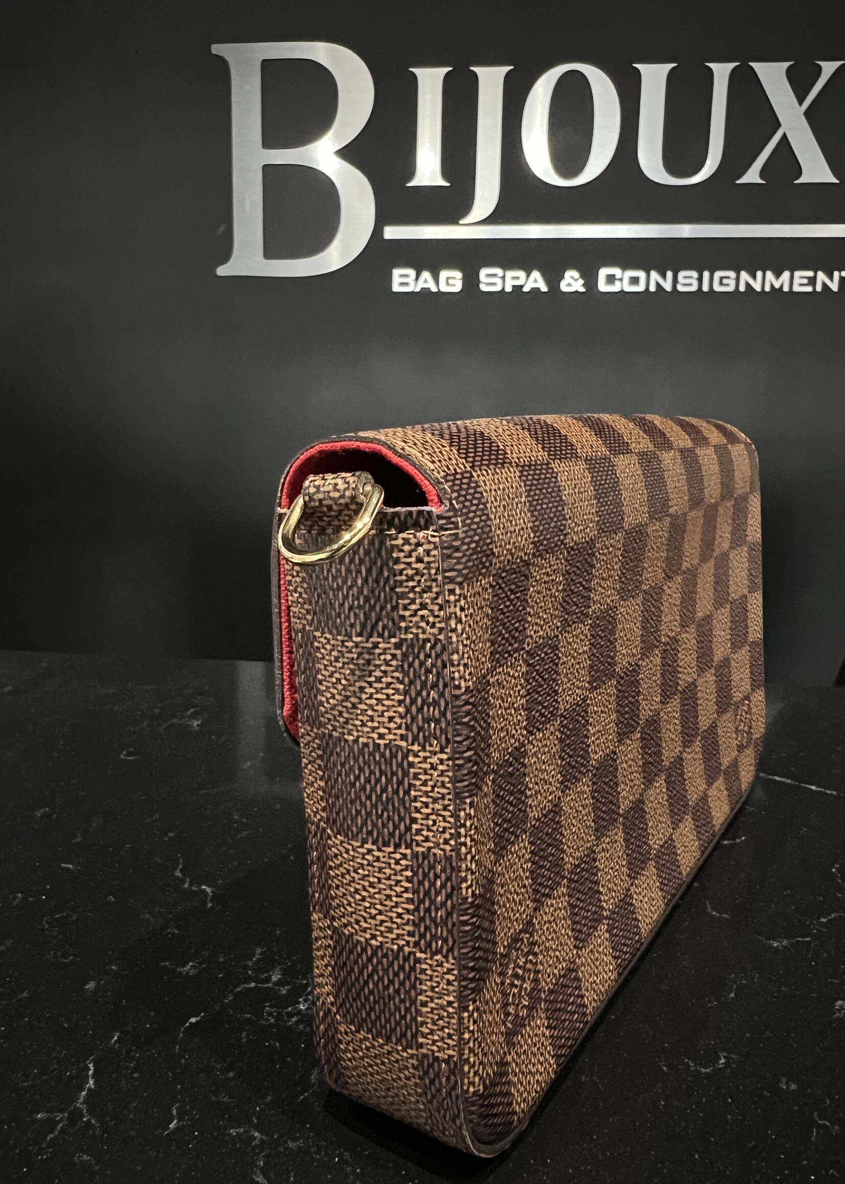 Louis Vuitton SOLD- Louis Vuitton Pochette Felicie