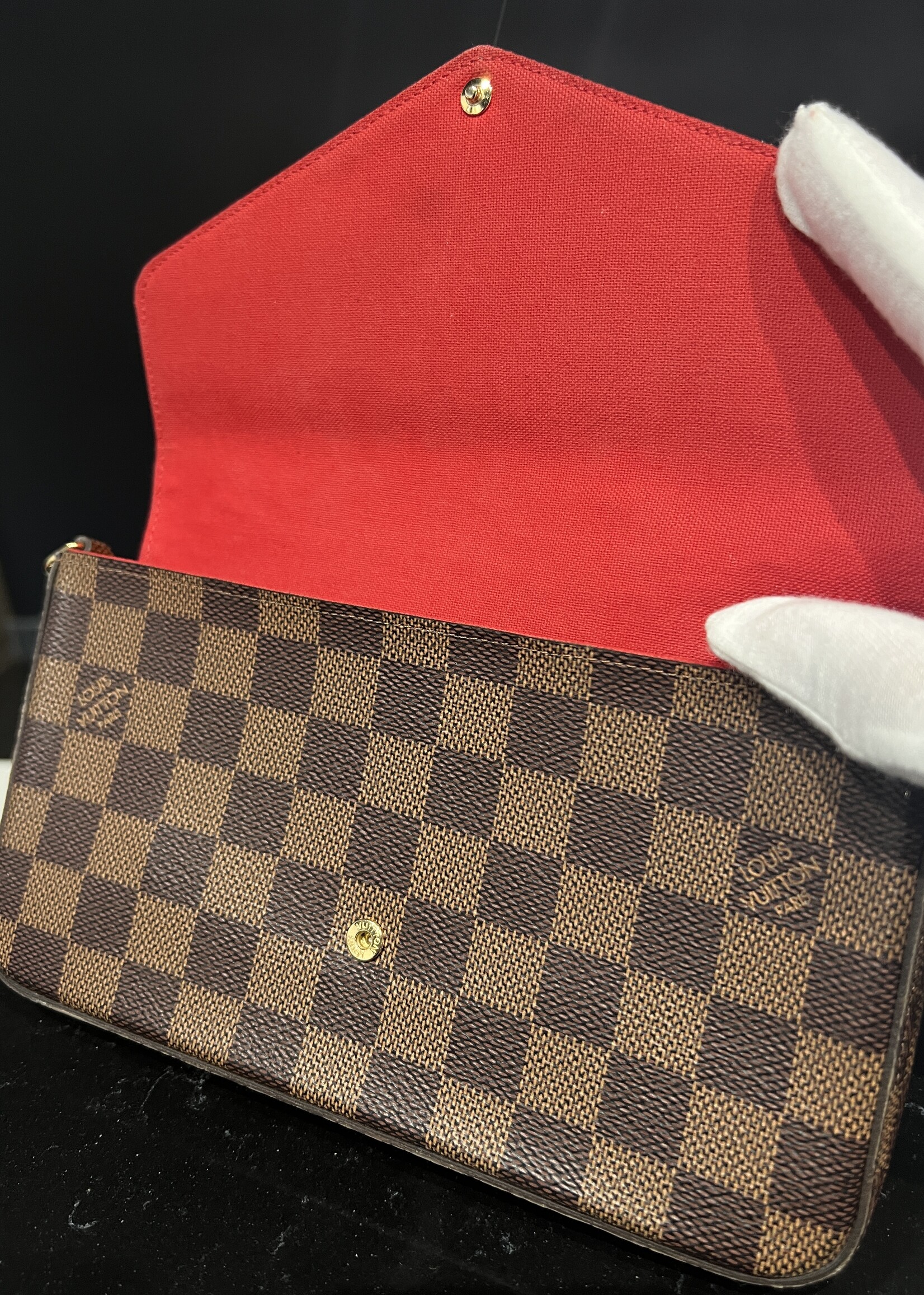 Louis Vuitton SOLD- Louis Vuitton Pochette Felicie