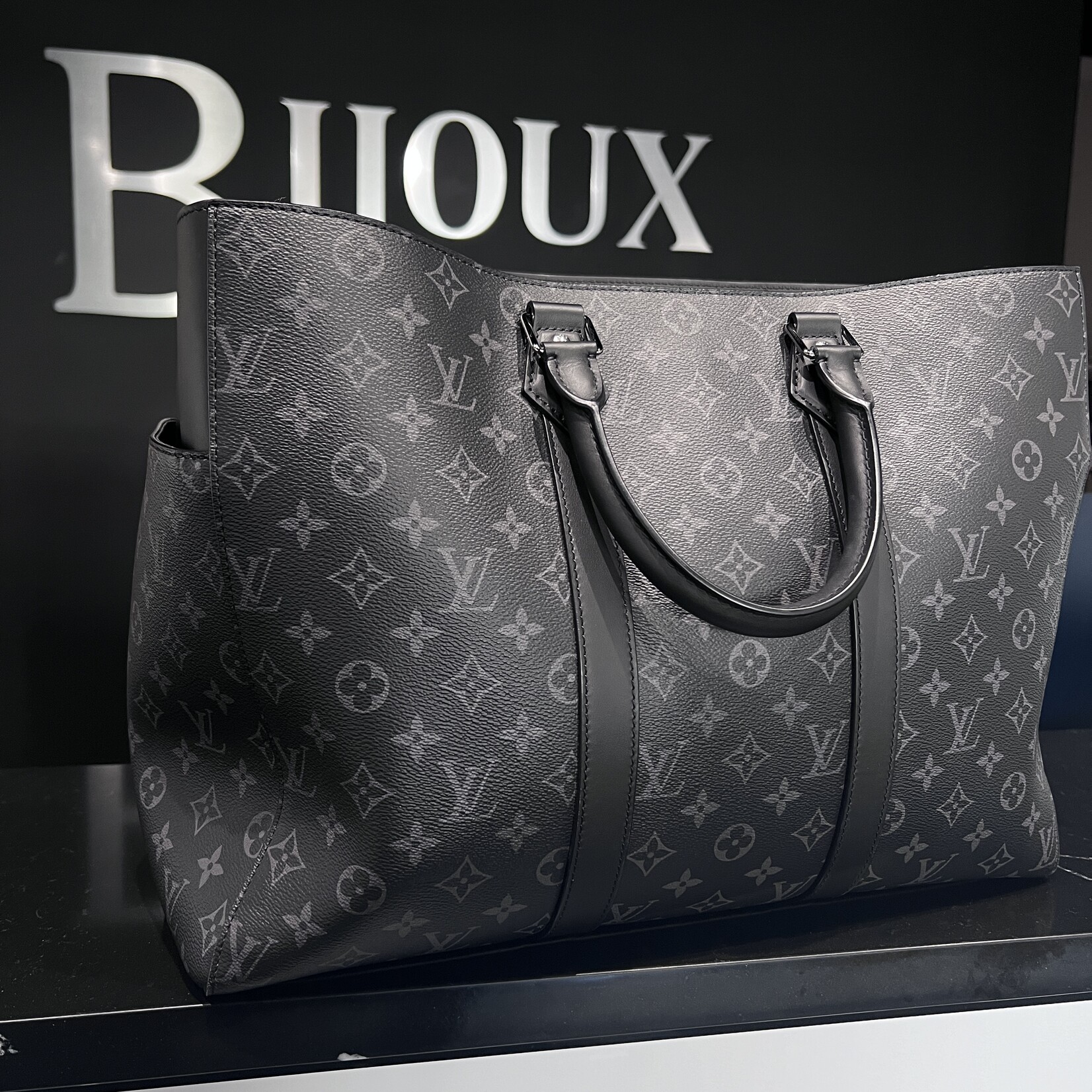 Louis Vuitton SOLD- Louis Vuitton Monogram Plat GM