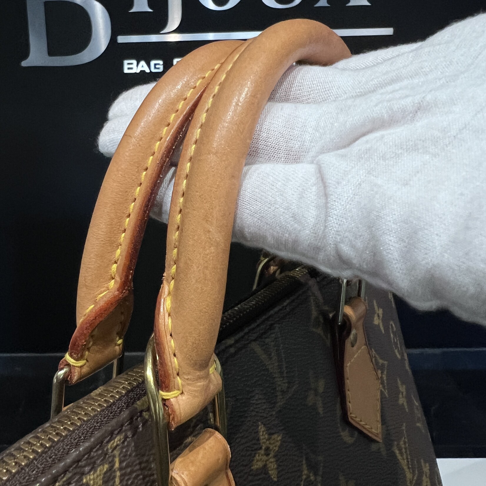 Louis Vuitton SOLD- Louis Vuitton Alma PM Monogram