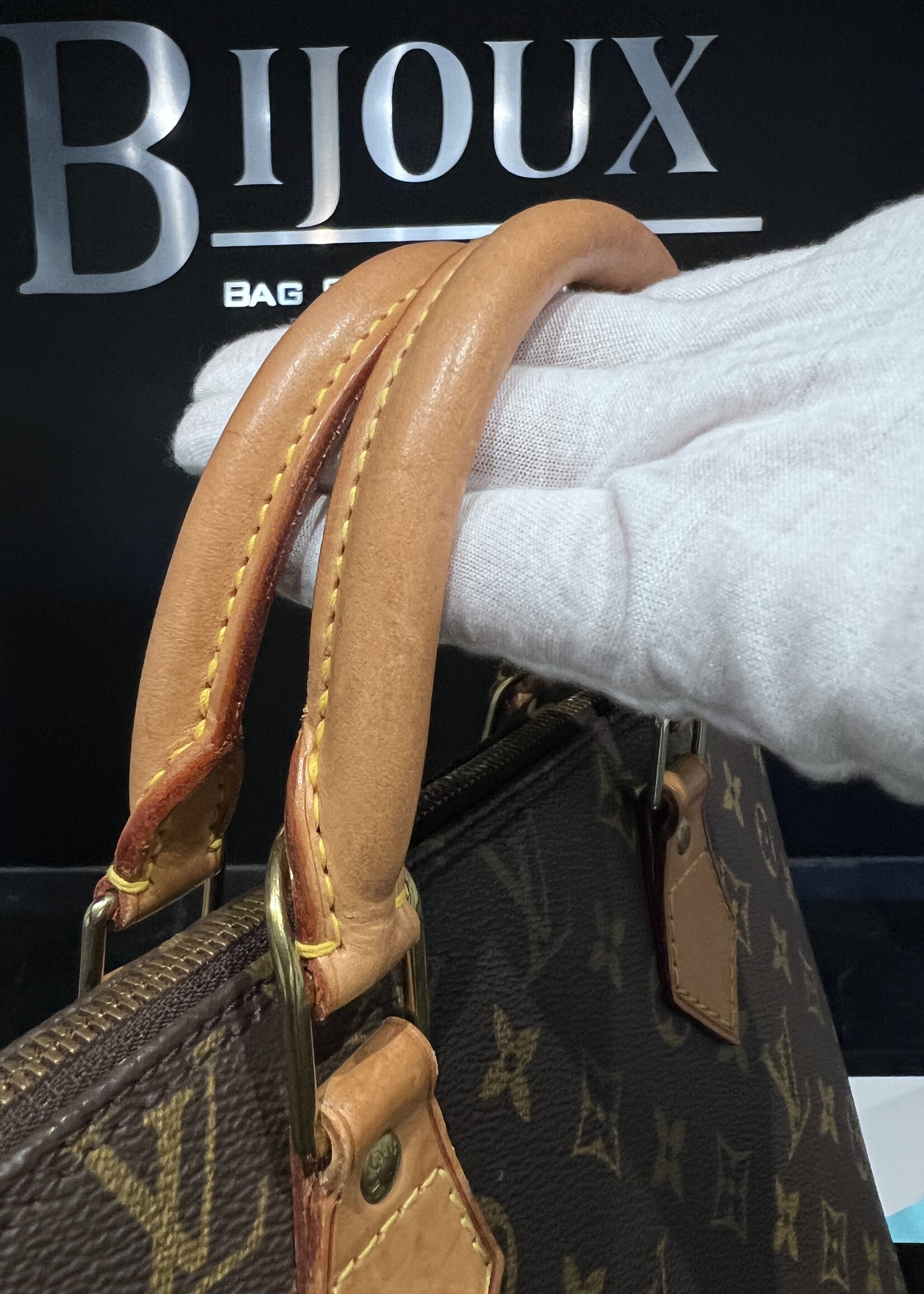 Louis Vuitton SOLD- Louis Vuitton Alma PM Monogram