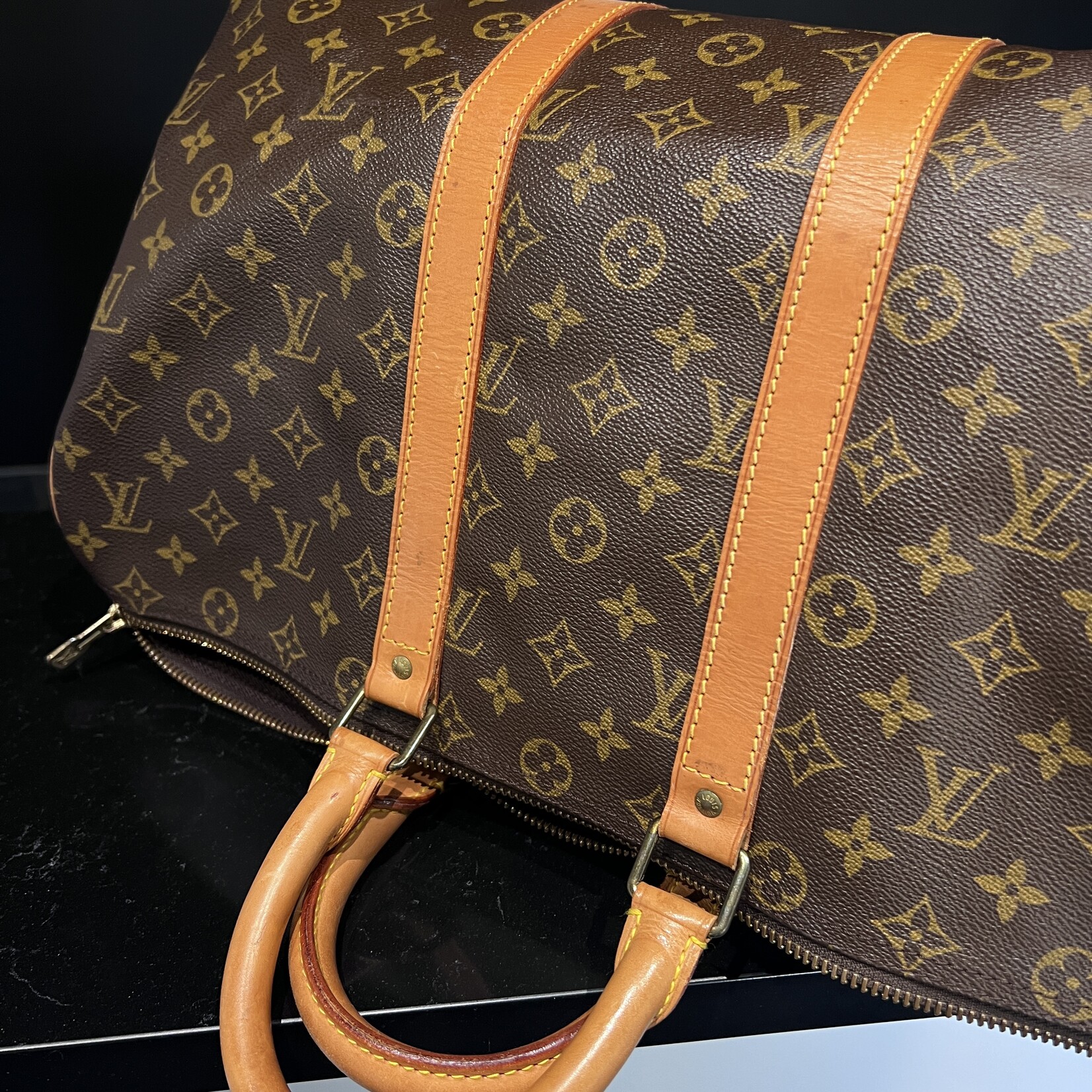 Louis Vuitton Louis Vuitton Monogram Keepall 45