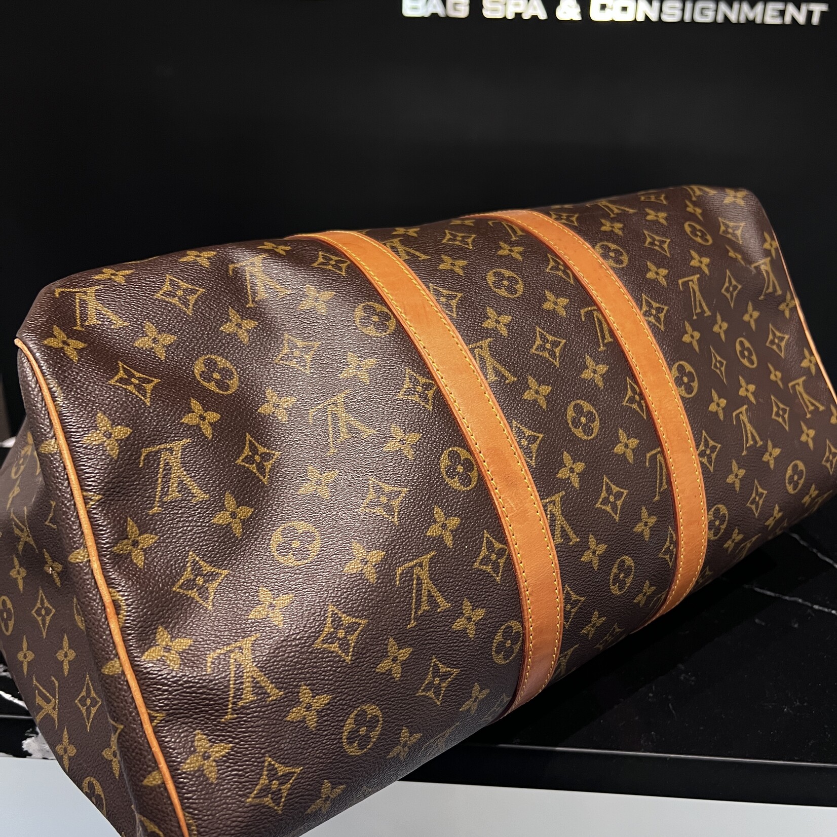 Louis Vuitton Louis Vuitton Monogram Keepall 45