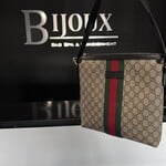 Gucci Gucci Messenger Bag