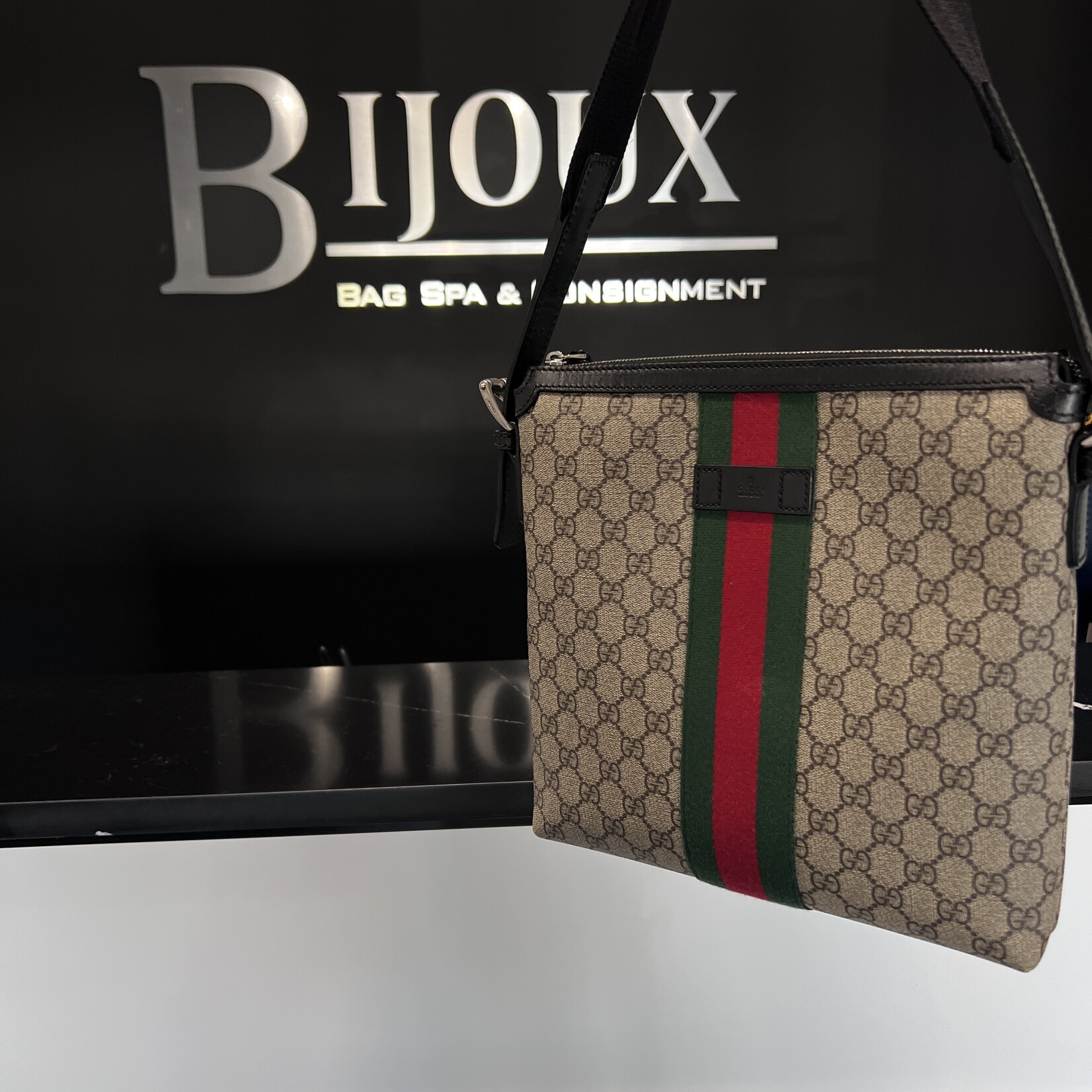 Gucci SOLD- Gucci Messenger Tote