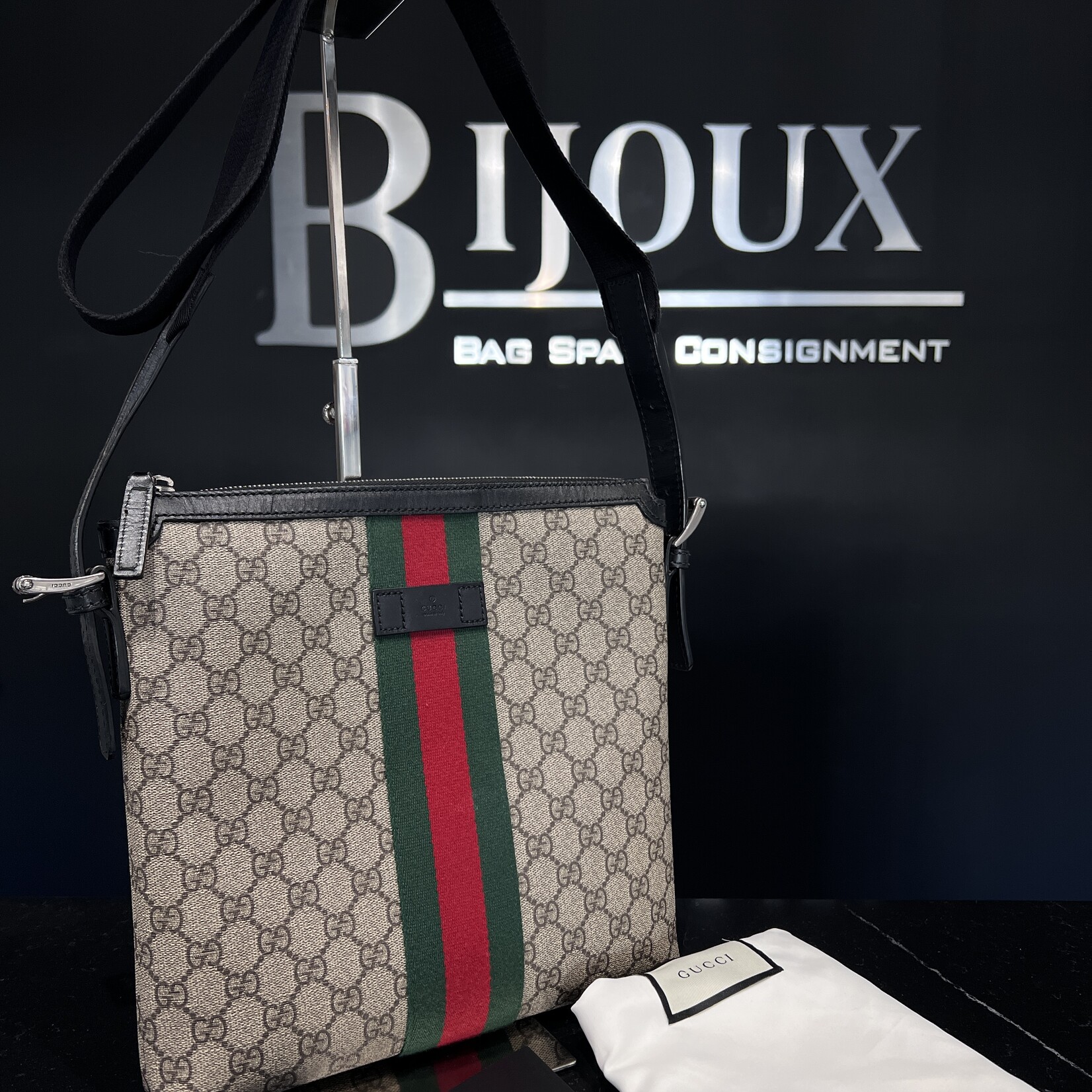 Gucci SOLD- Gucci Messenger Tote