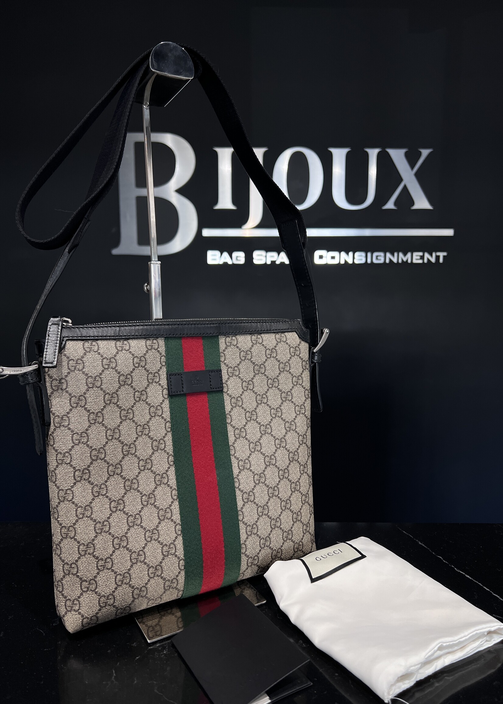 Gucci SOLD- Gucci Messenger Tote