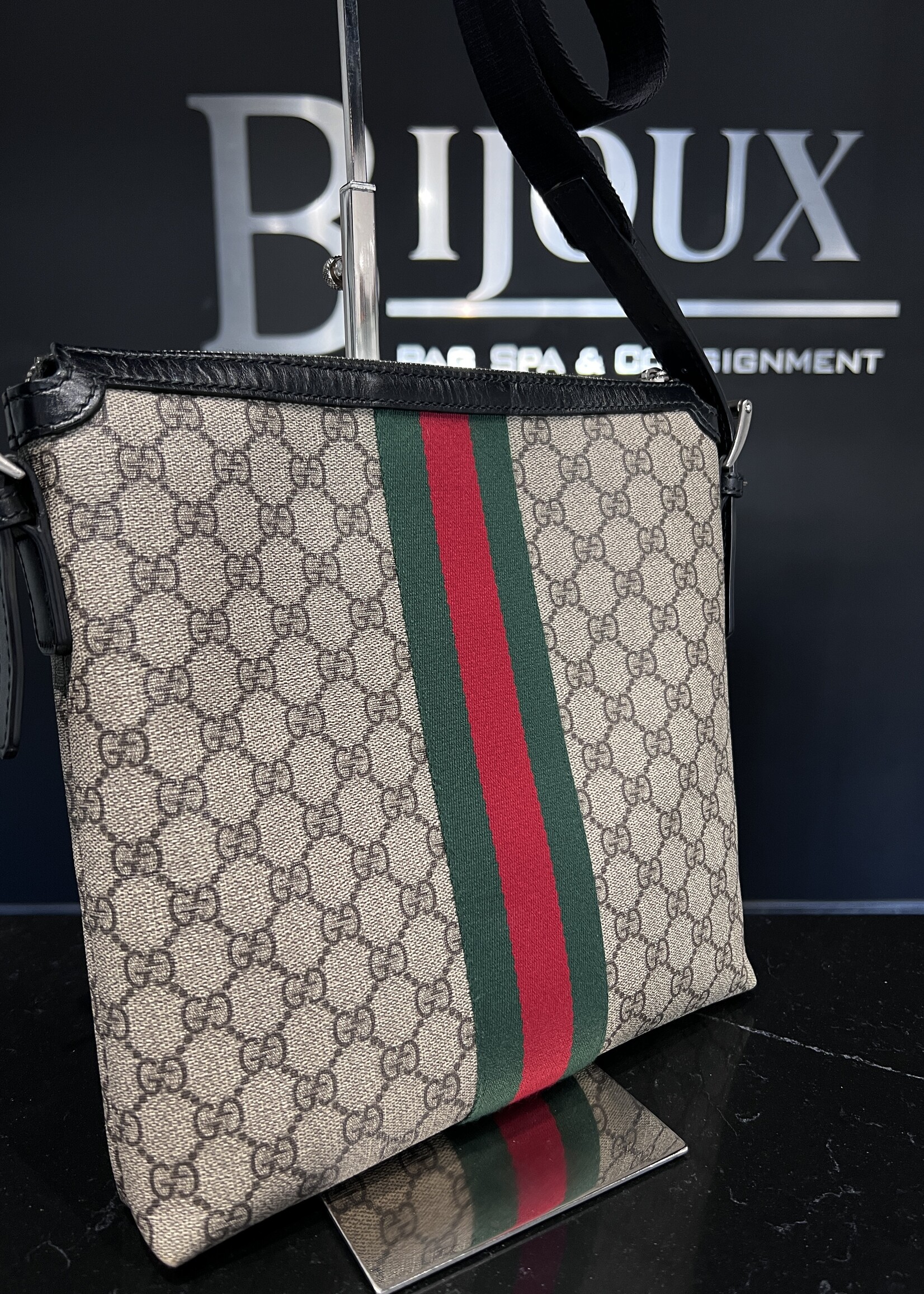 Gucci SOLD- Gucci Messenger Tote