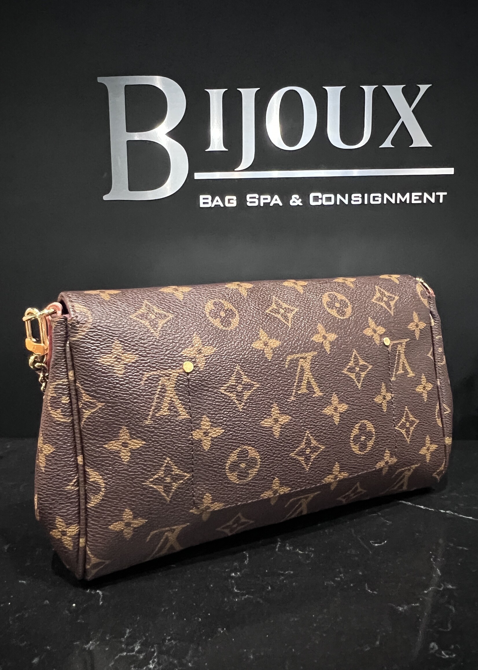 Louis Vuitton SOLD- Louis Vuitton Favourite MM Monogram