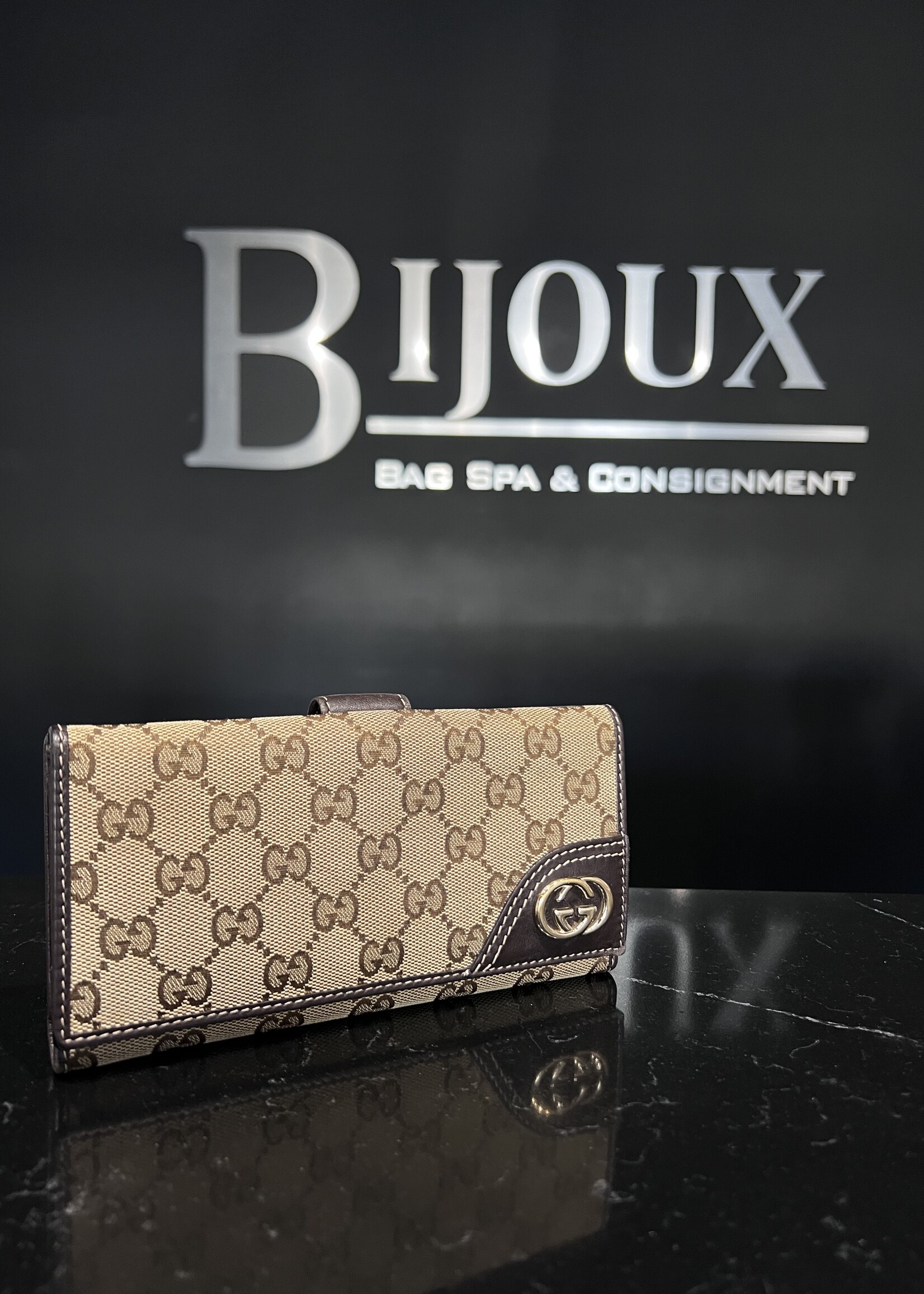Gucci SOLD- Gucci Wallet