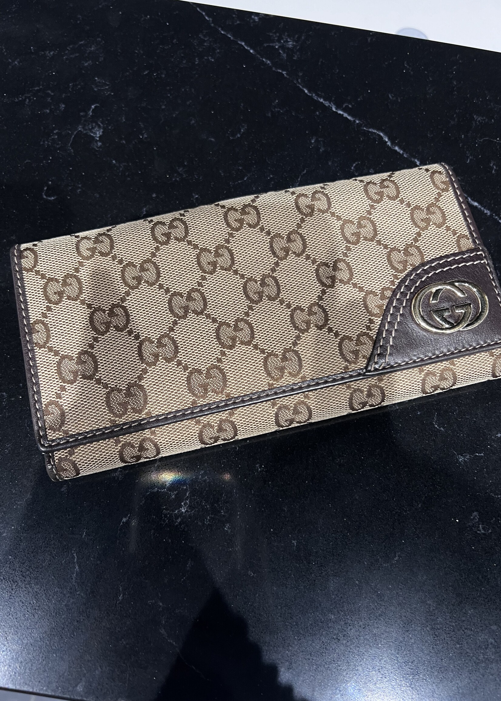 Gucci SOLD- Gucci Wallet