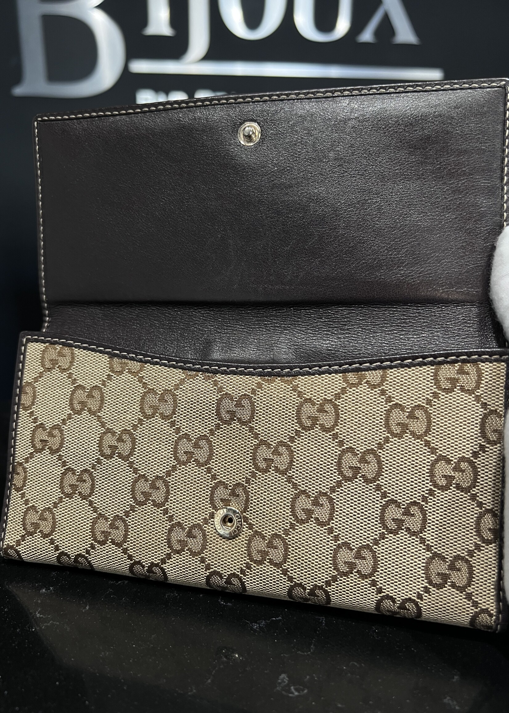 Gucci SOLD- Gucci Wallet