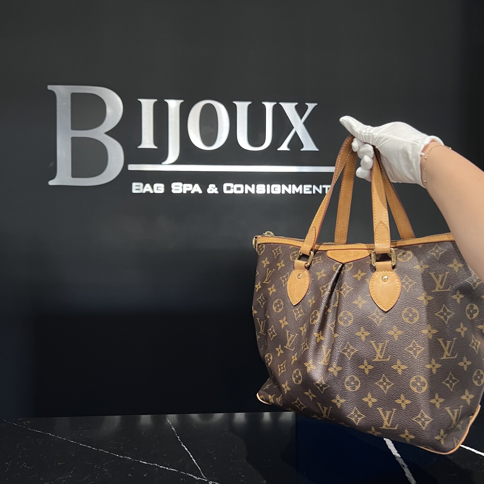 Louis Vuitton SOLD- Louis Vuitton Palermo PM