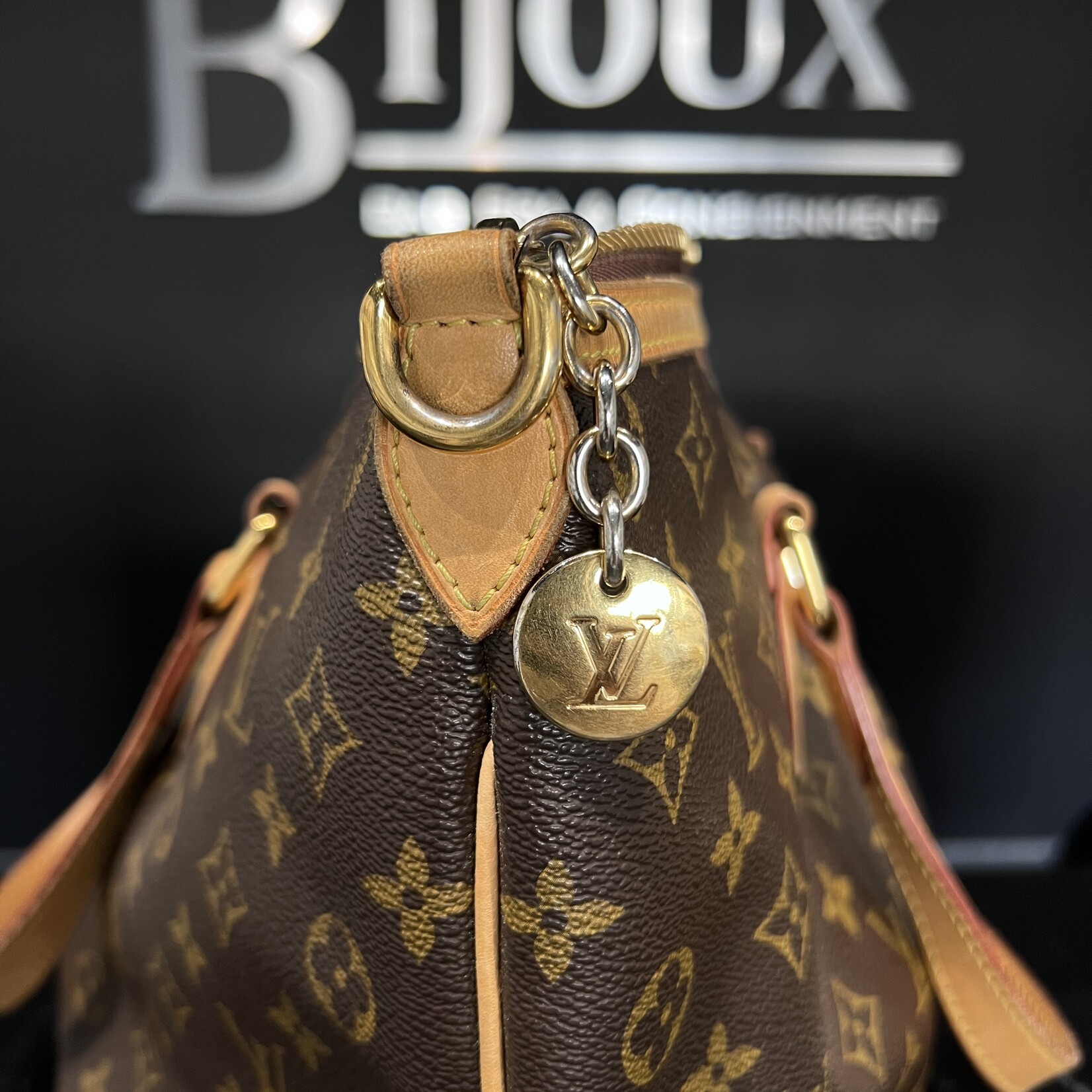 Louis Vuitton SOLD- Louis Vuitton Palermo PM