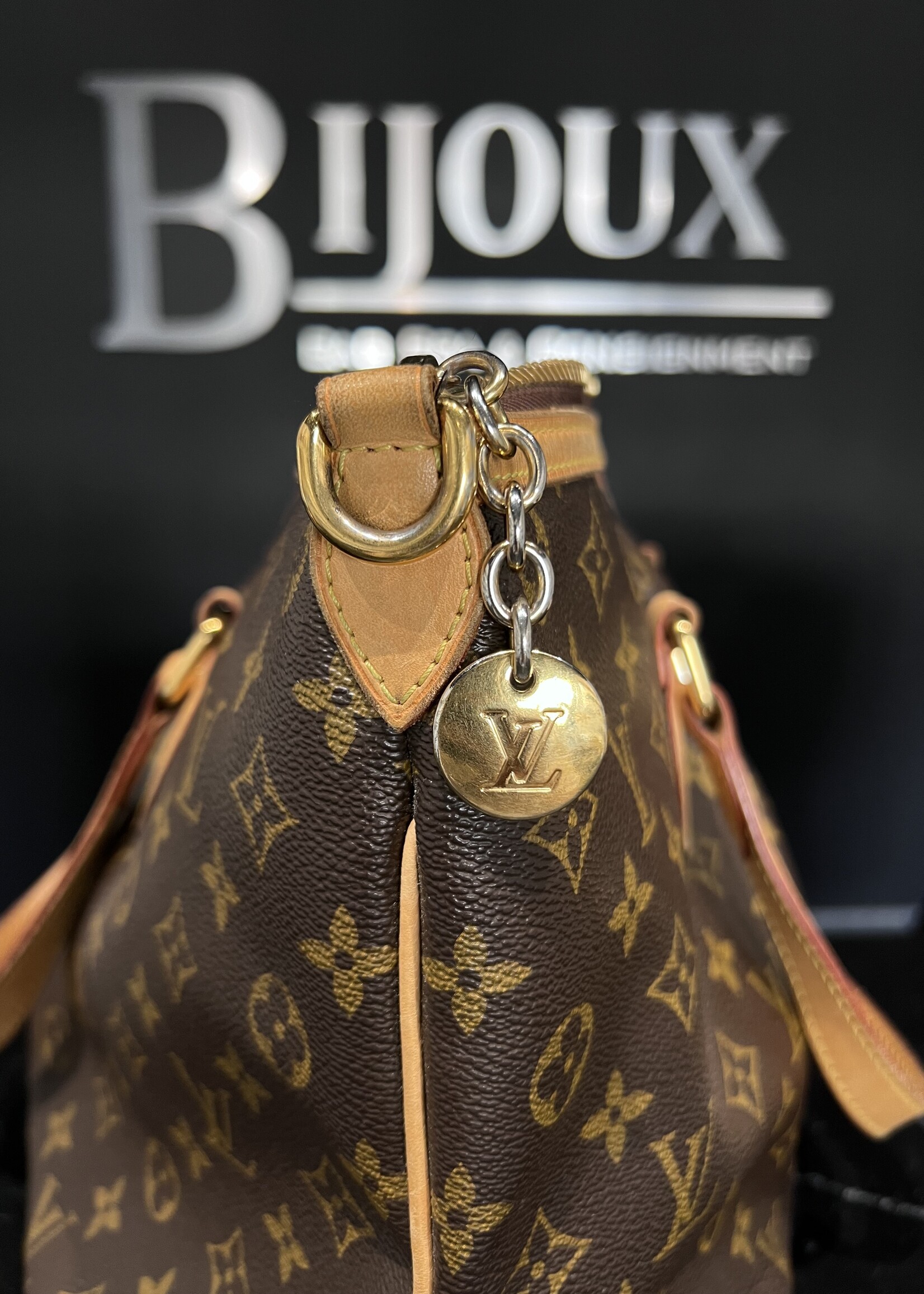 Louis Vuitton SOLD- Louis Vuitton Palermo PM