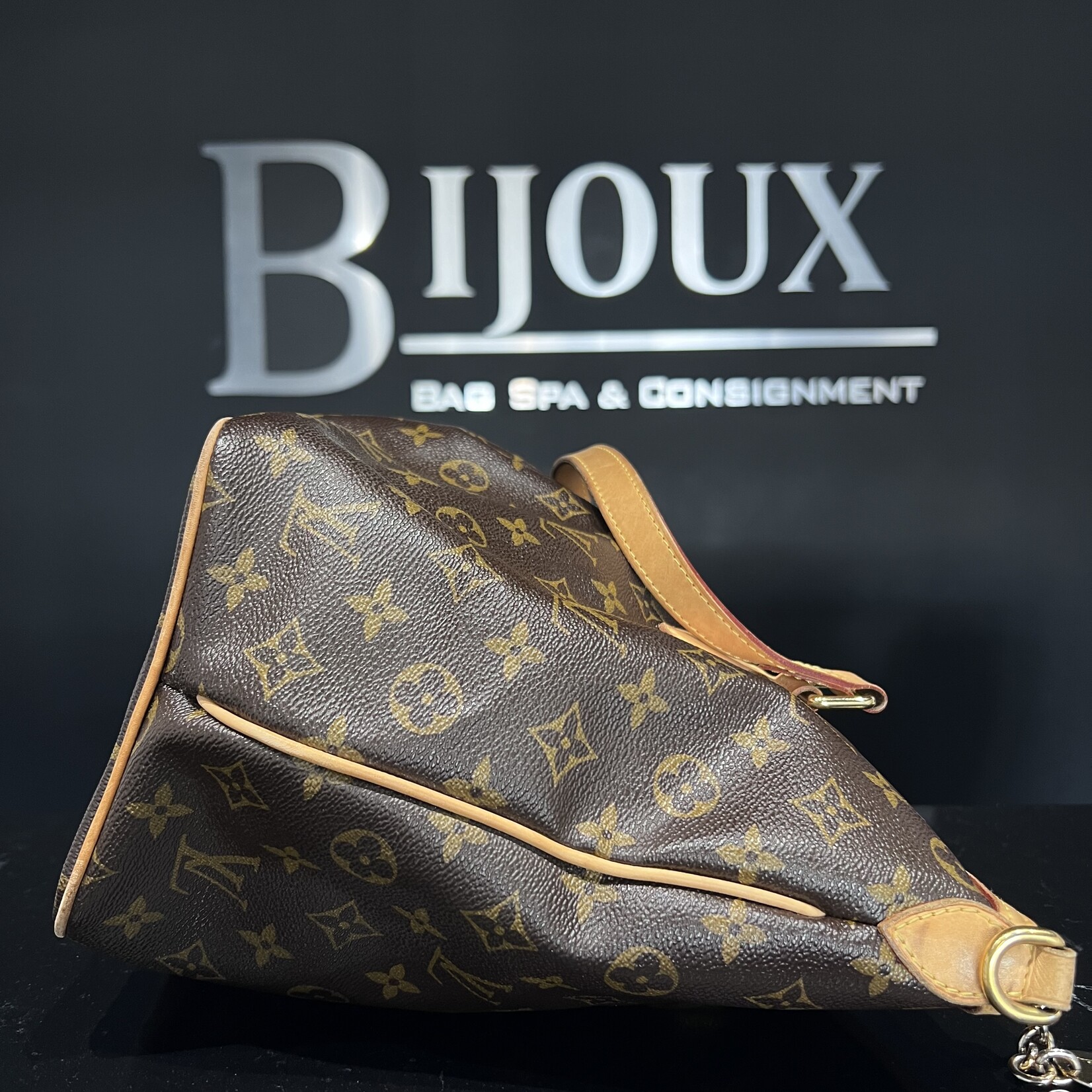 Louis Vuitton SOLD- Louis Vuitton Palermo PM