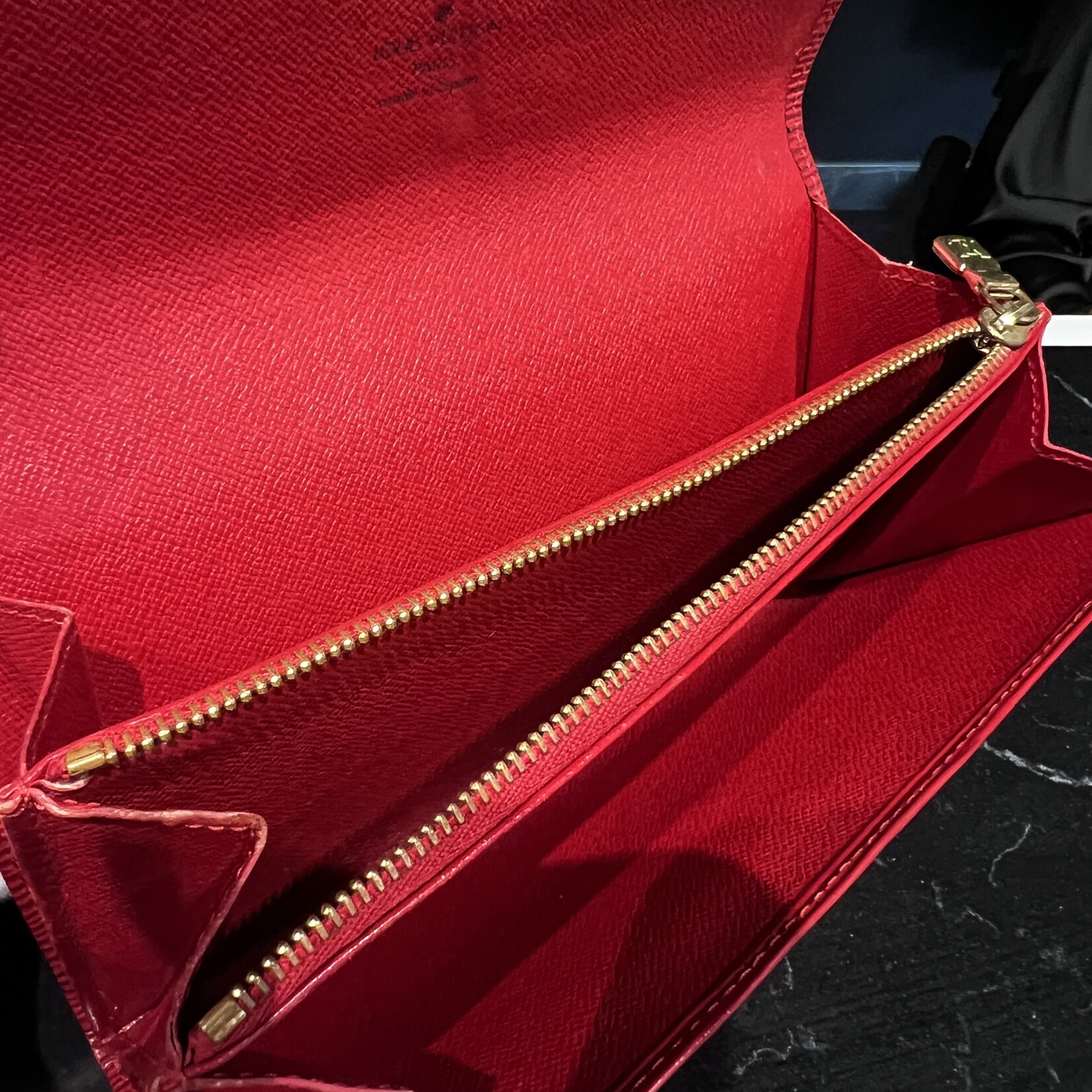 Louis Vuitton Louis Vuitton Sarah Epi Red Wallet