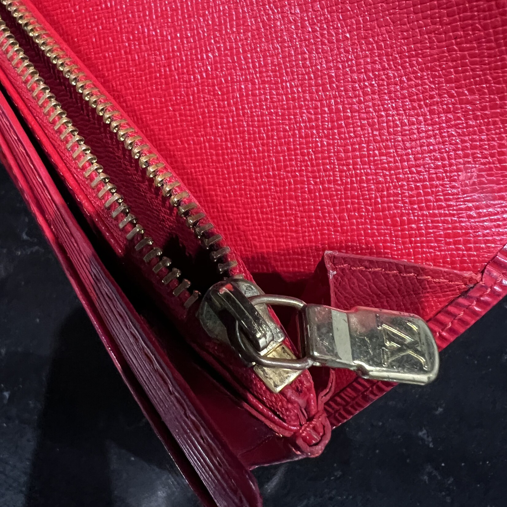 Louis Vuitton Louis Vuitton Sarah Epi Red Wallet