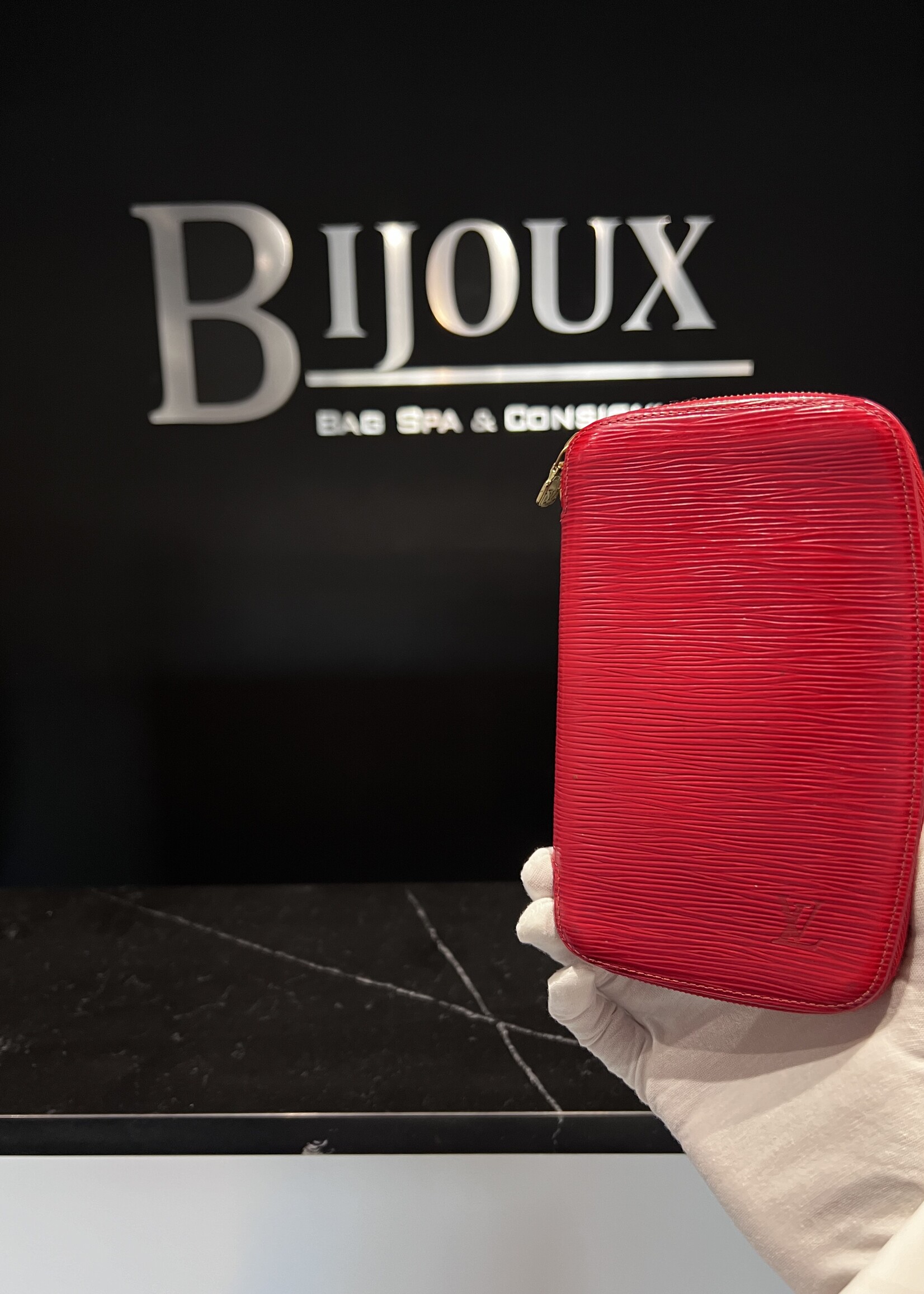 Louis Vuitton Louis Vuitton Bifold Red Epi Wallet