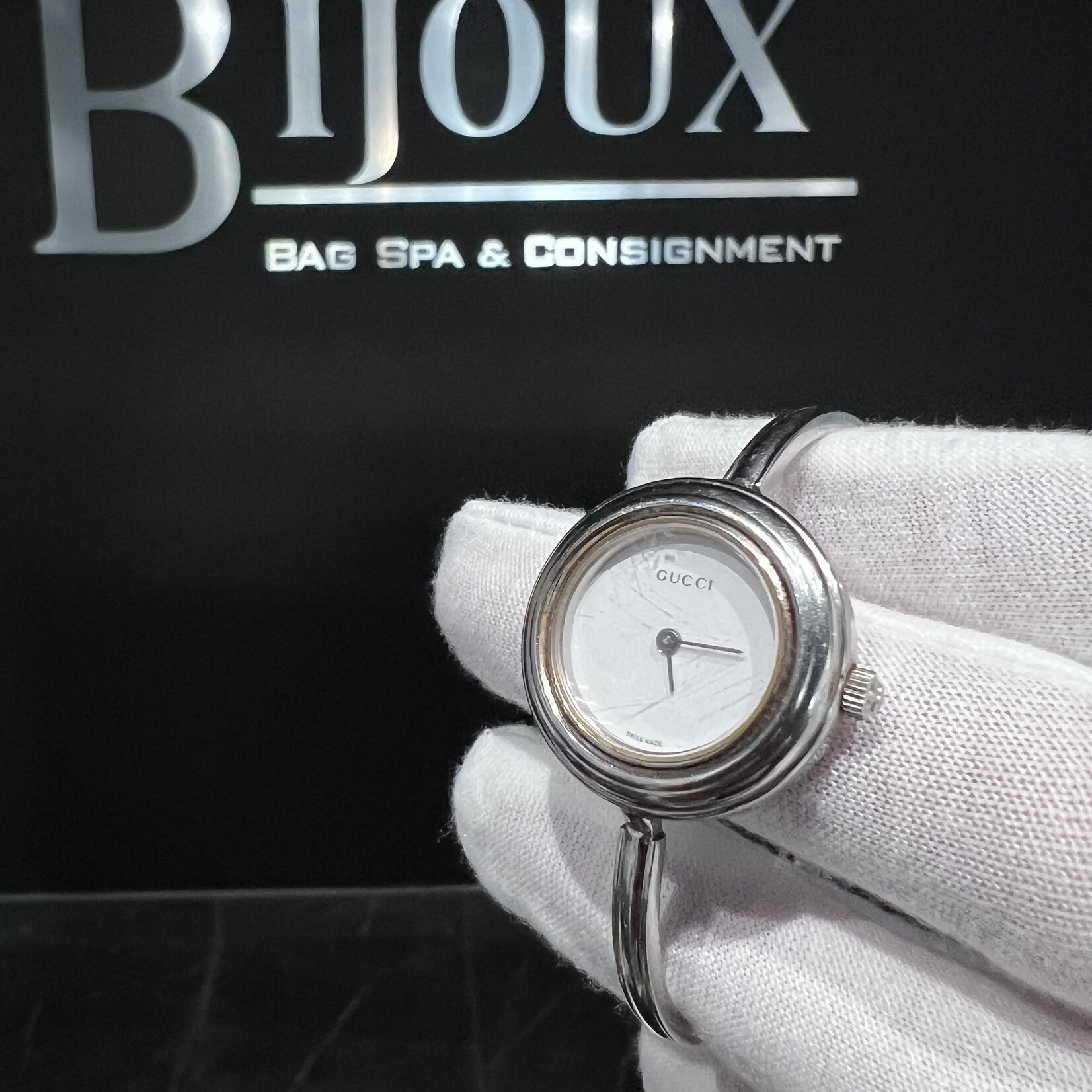 Gucci SOLD- Gucci Bezel Watch Stainless Steel