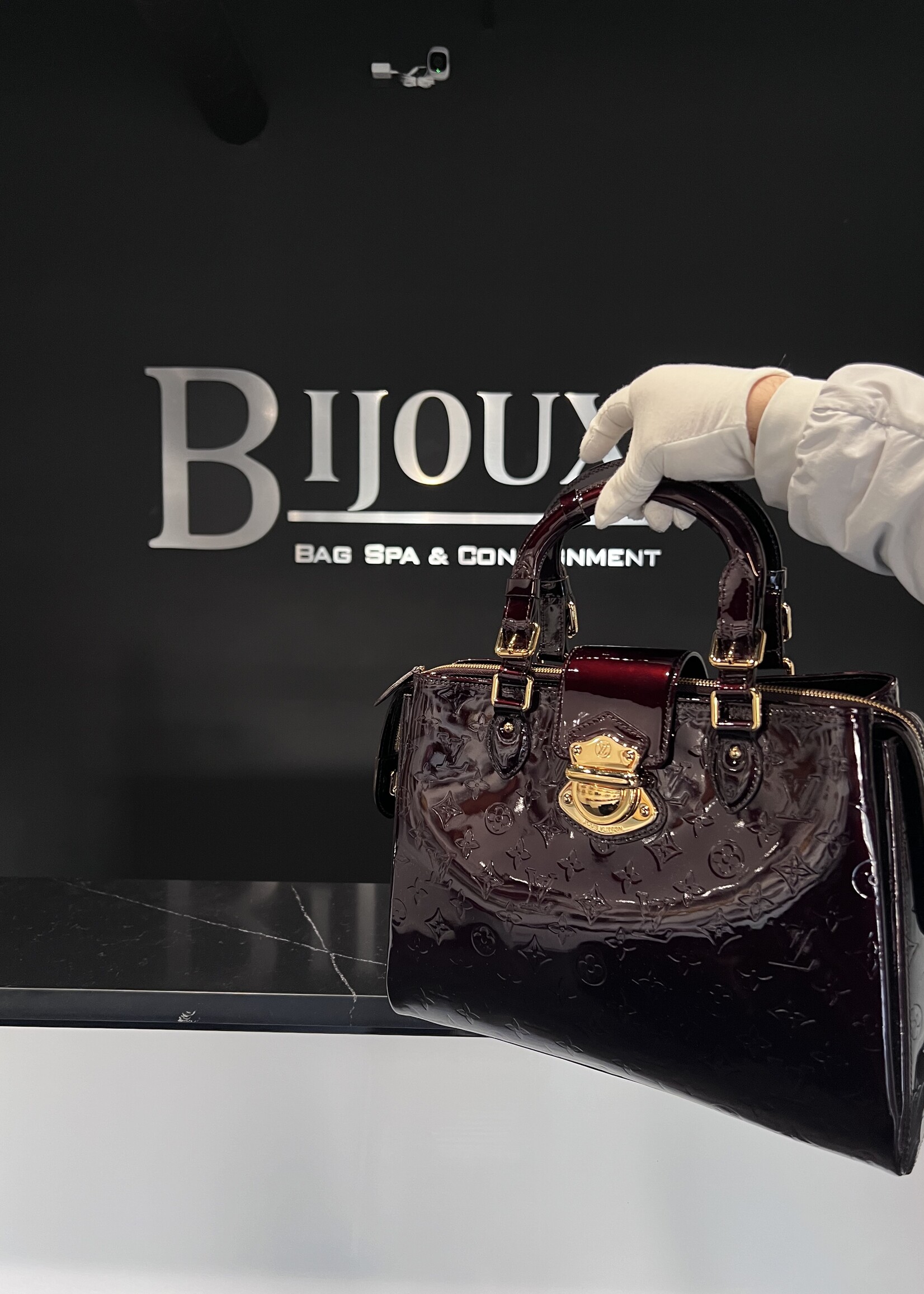 Louis Vuitton SOLD- Louis Vuitton Melrose Avenue