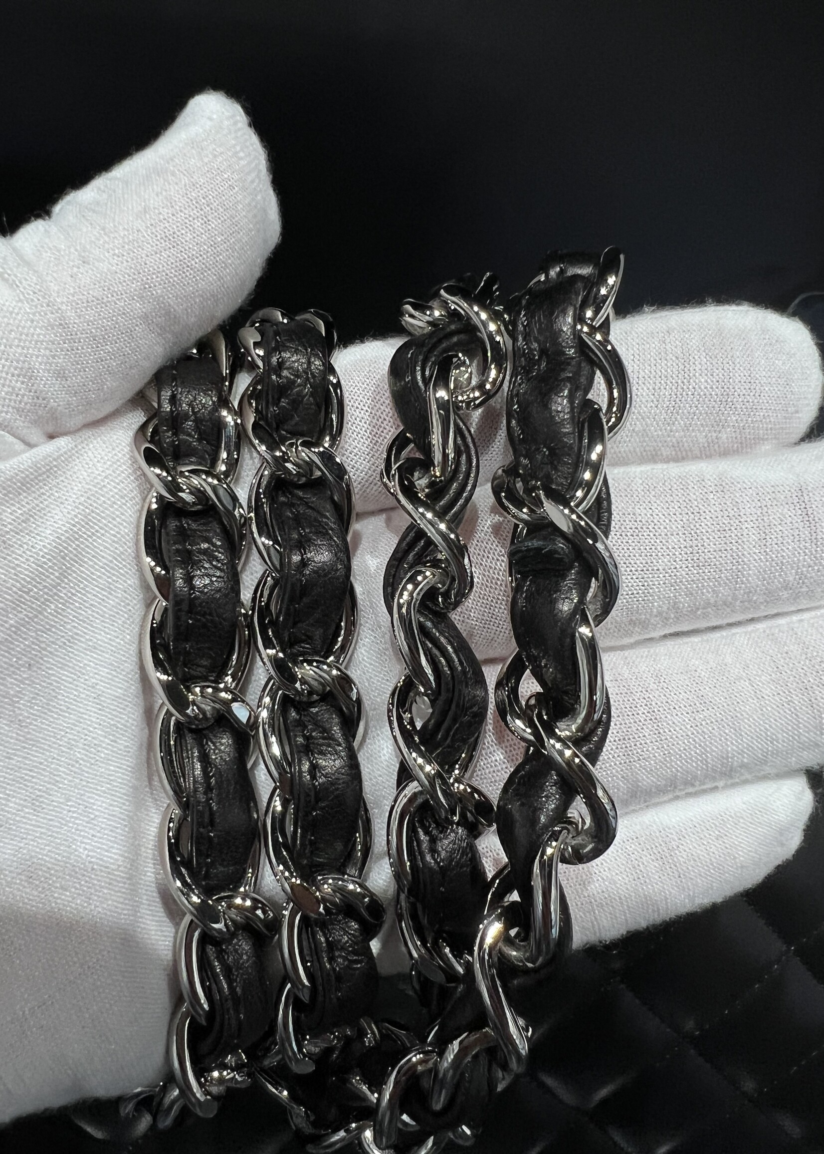 Chanel SOLD - Chanel Classic Jumbo Double Flap Black