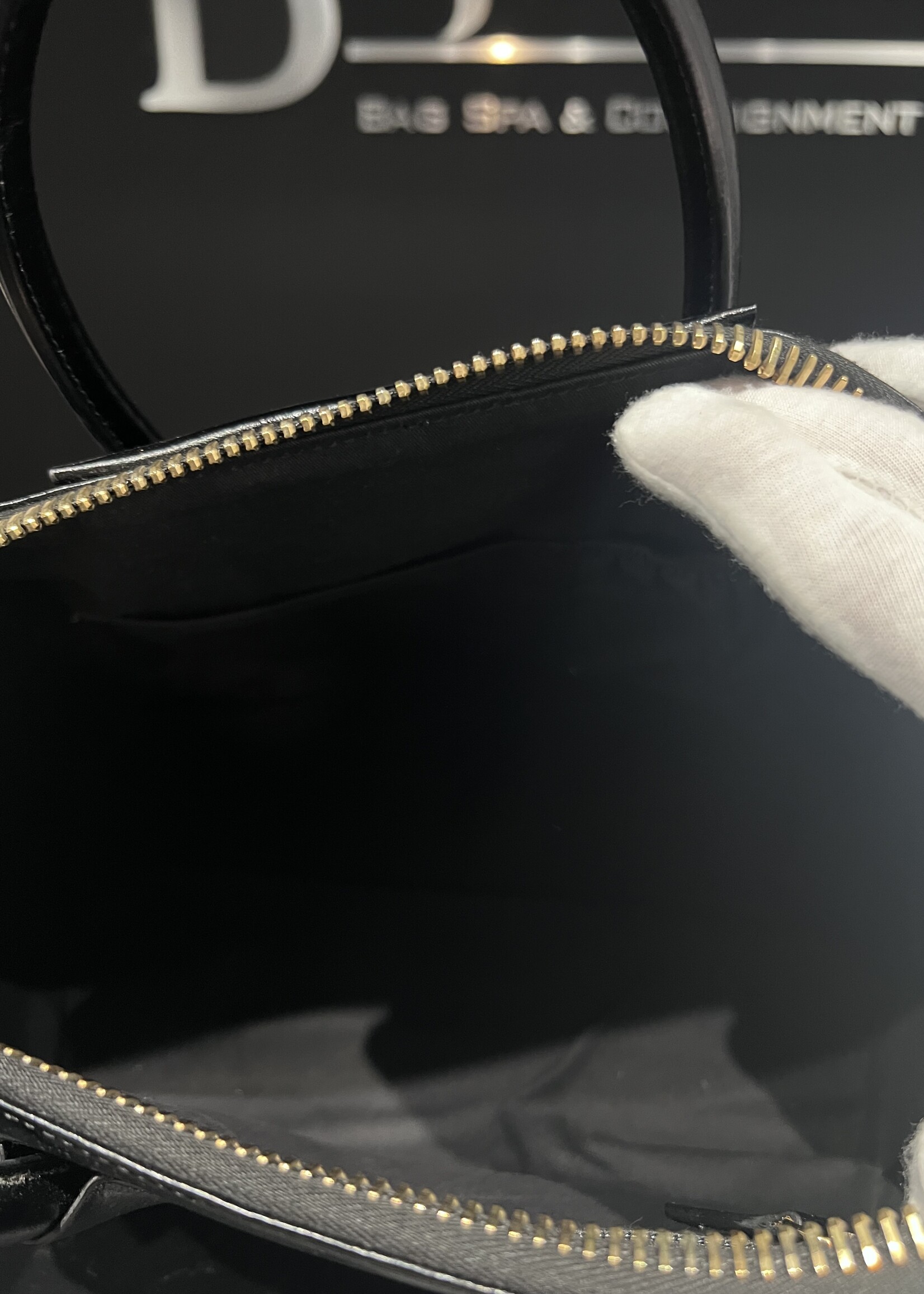 Givenchy SOLD- Givenchy Antigona