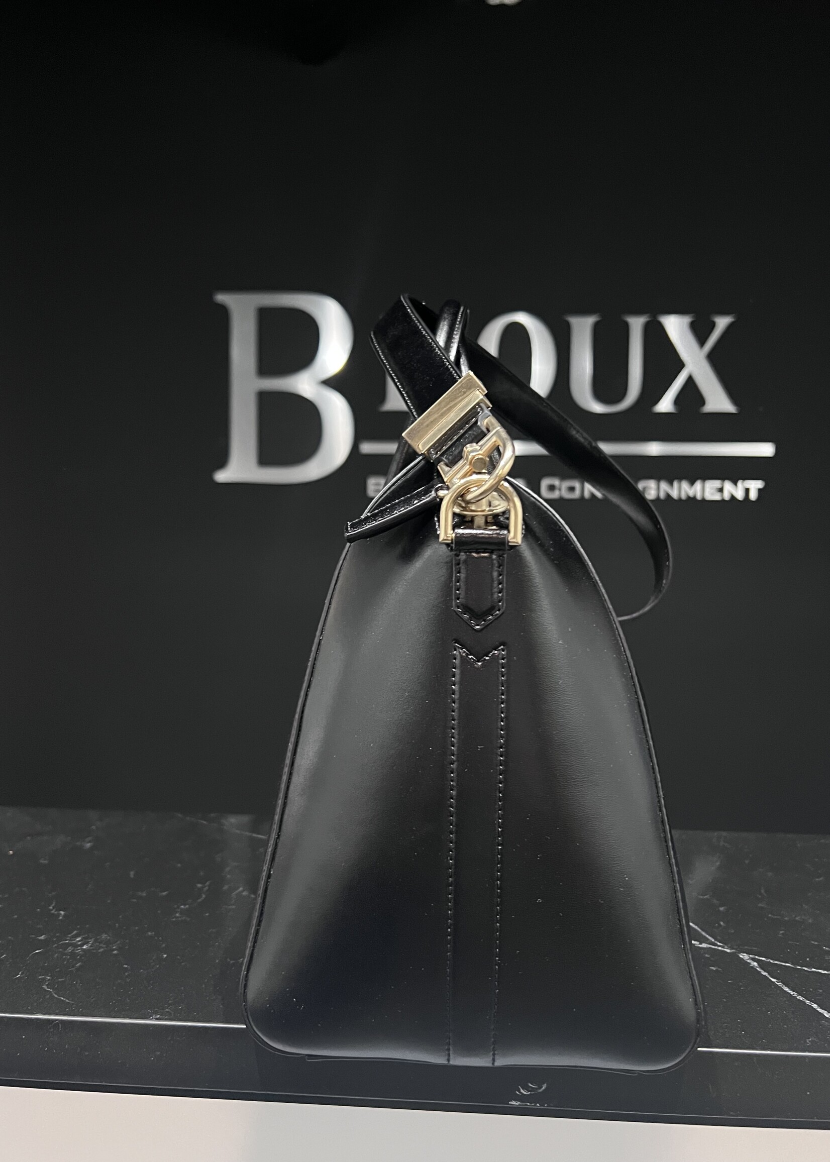 Givenchy SOLD- Givenchy Antigona