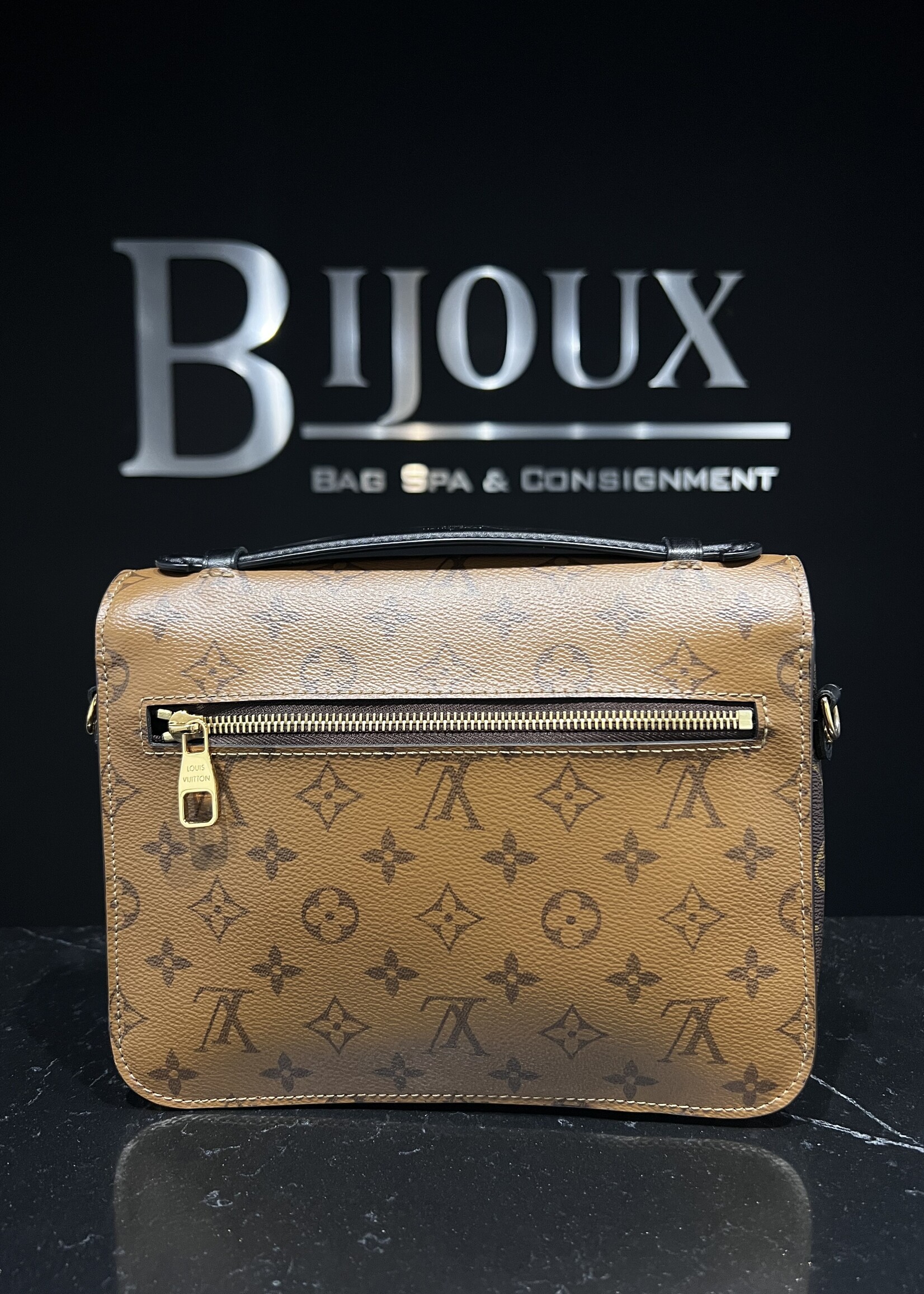 Louis Vuitton SOLD- Louis Vuitton Monogram Reverse Pochette Metis