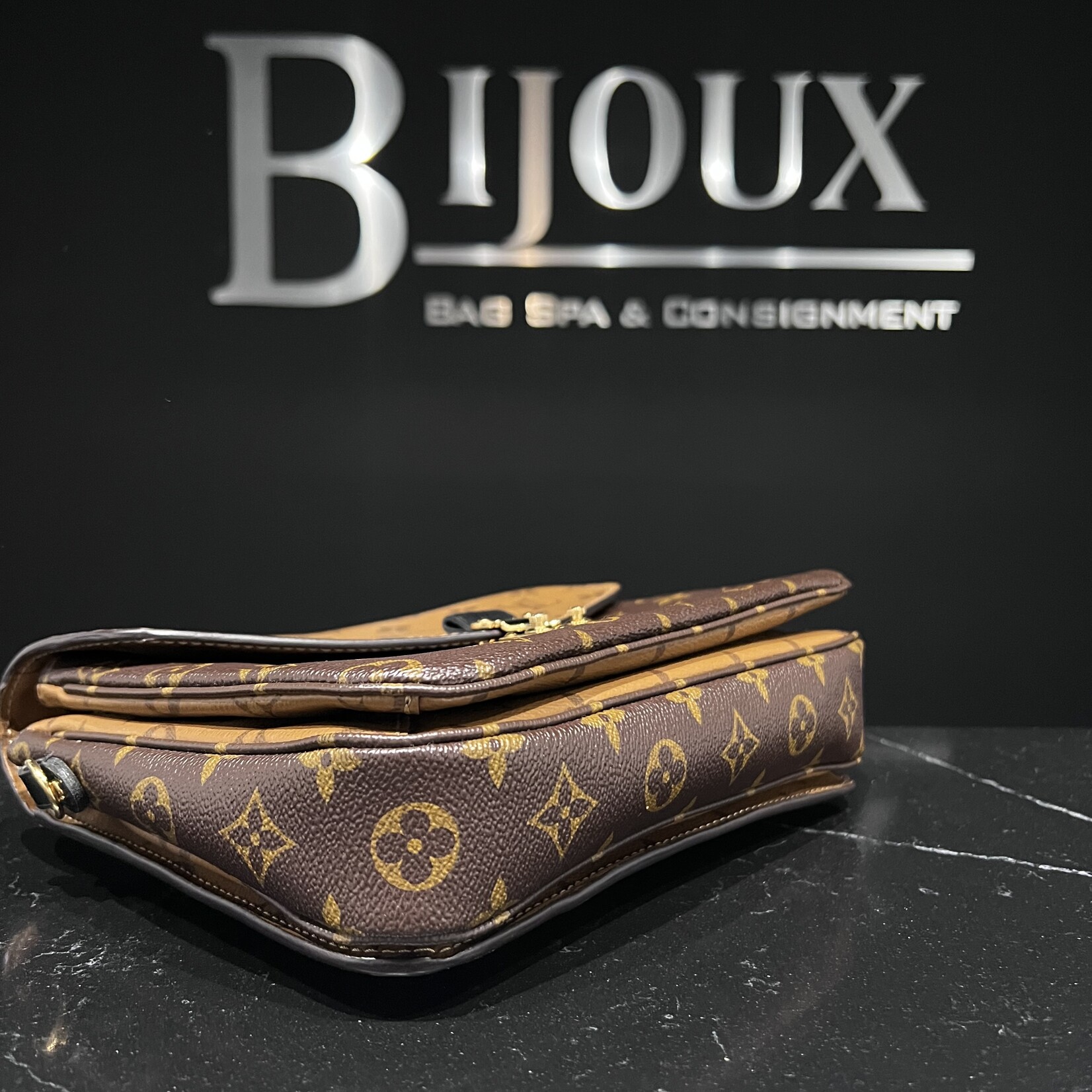 Louis Vuitton SOLD- Louis Vuitton Monogram Reverse Pochette Metis