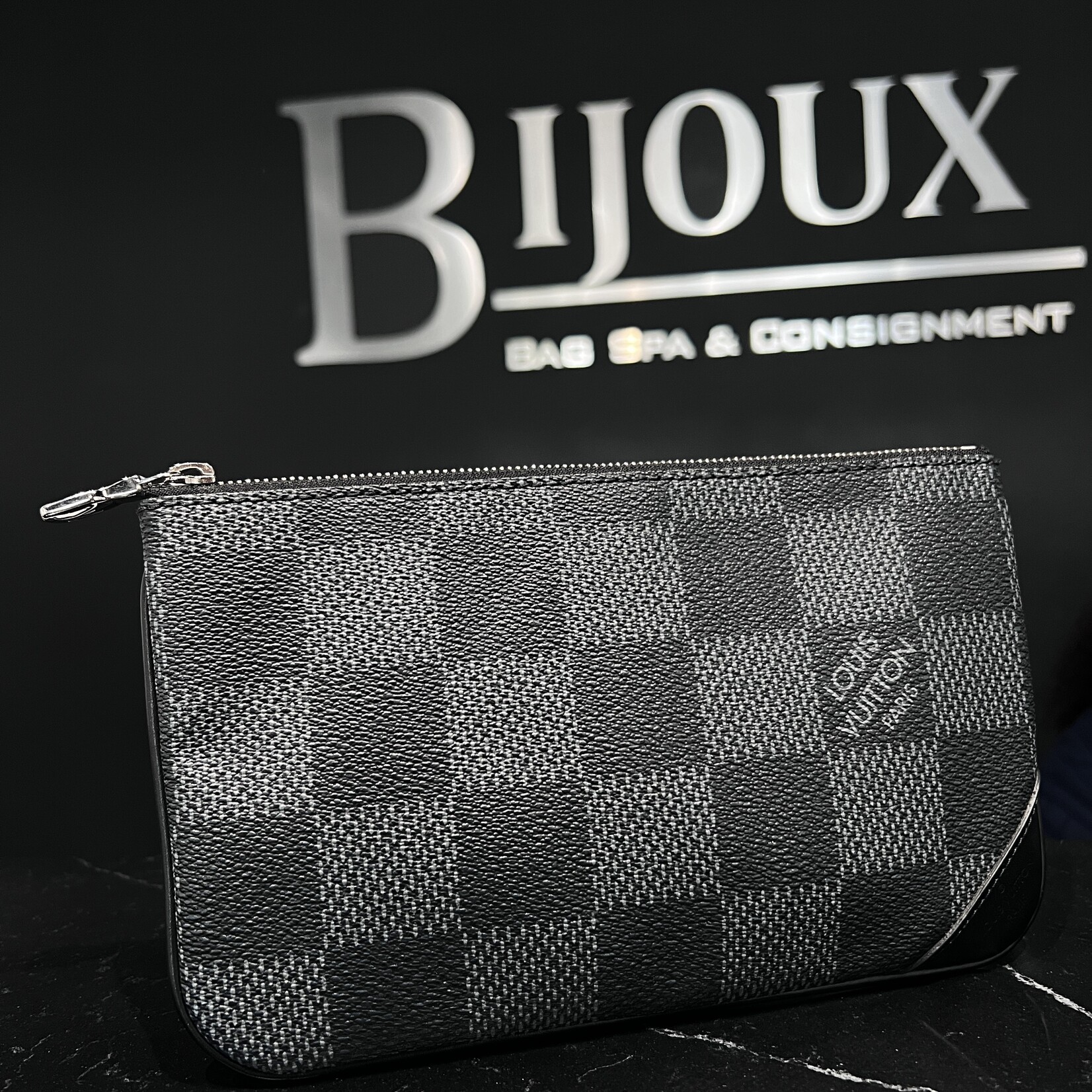 Louis Vuitton SOLD- Louis Vuitton Damier Graphite 3D Trio Messenger
