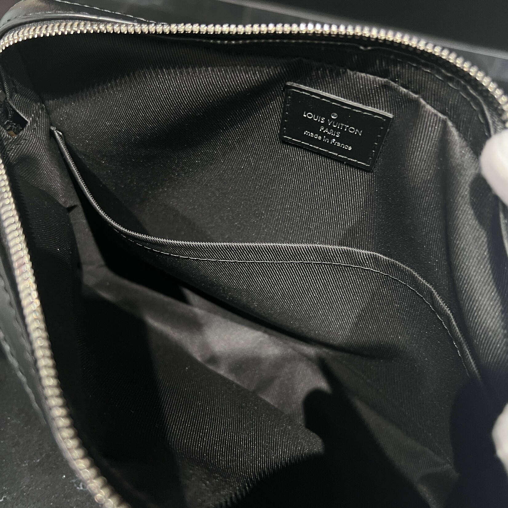 Louis Vuitton SOLD- Louis Vuitton Damier Graphite 3D Trio Messenger