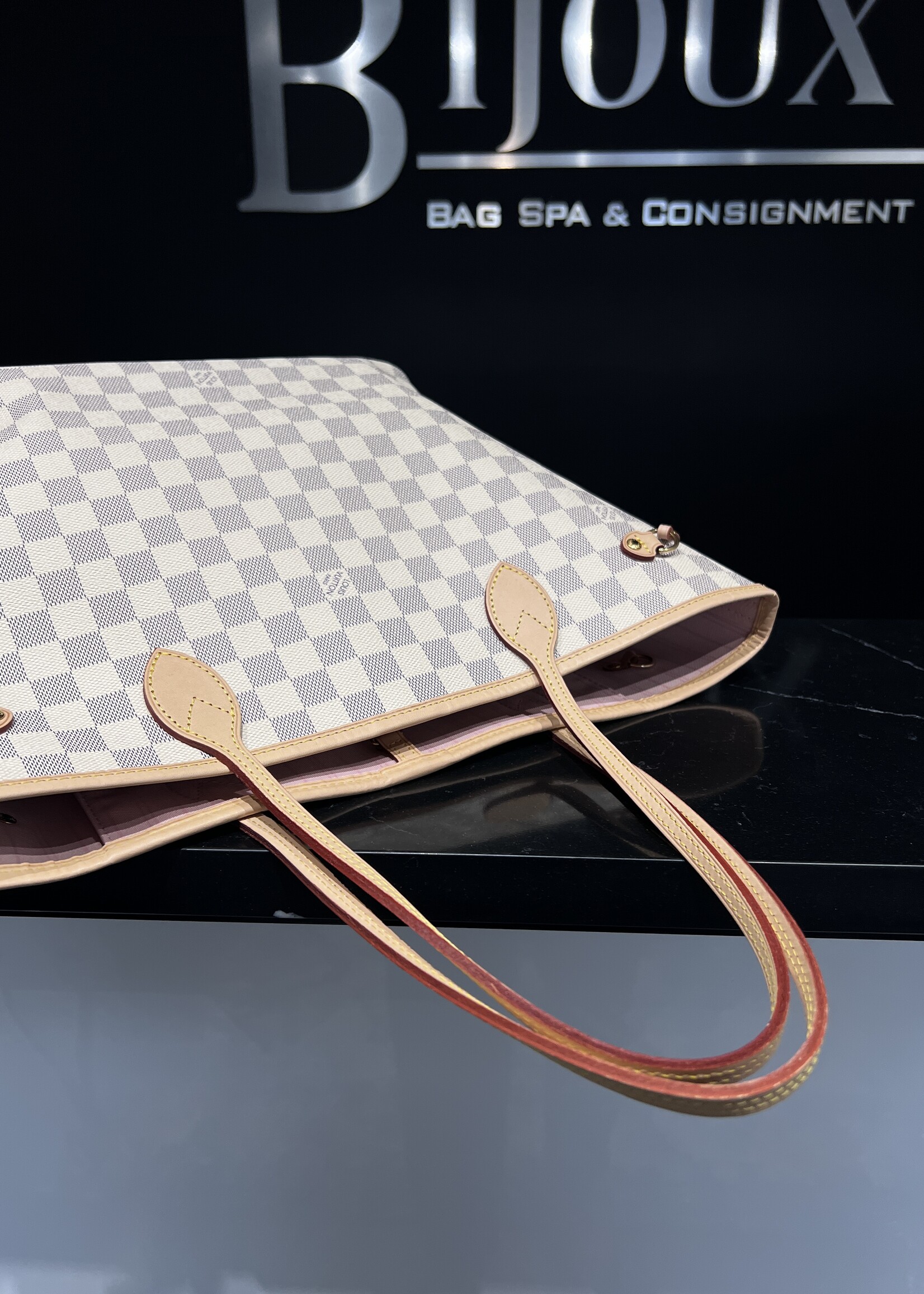 Louis Vuitton SOLD- Louis Vuitton Neverfull MM Damier Azur