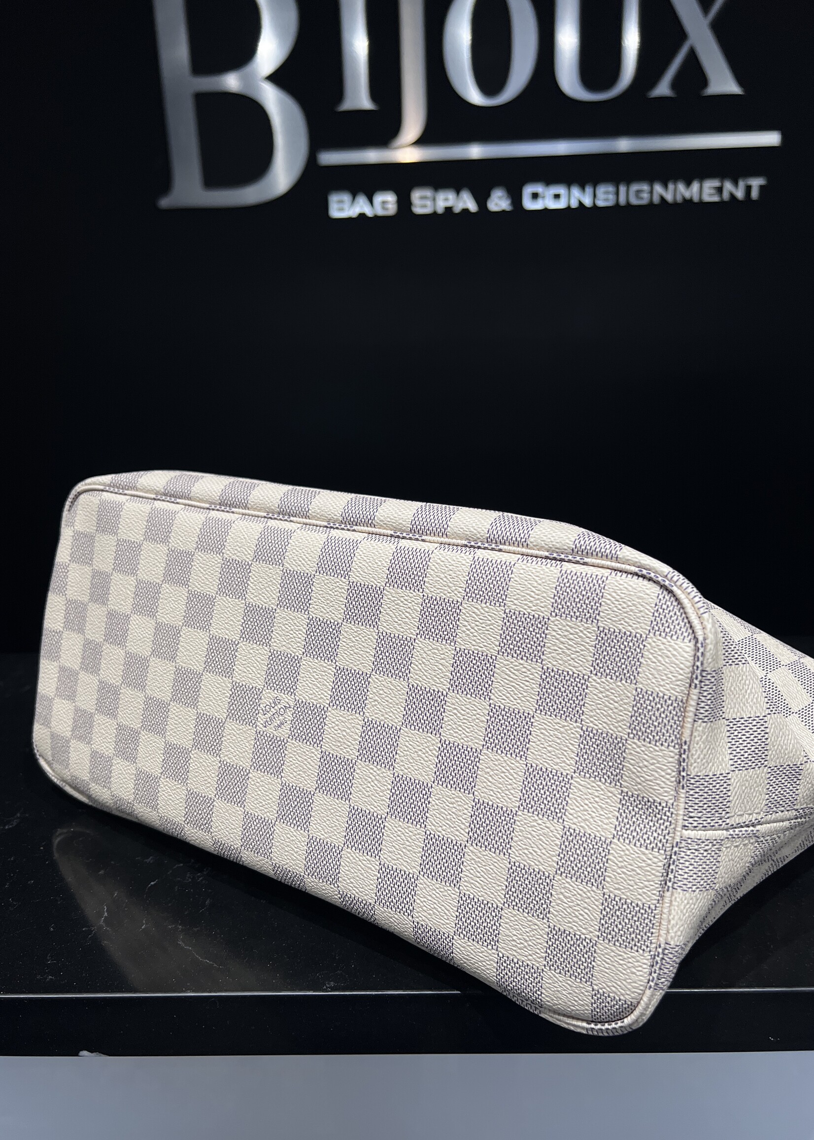 Louis Vuitton SOLD- Louis Vuitton Neverfull MM Damier Azur