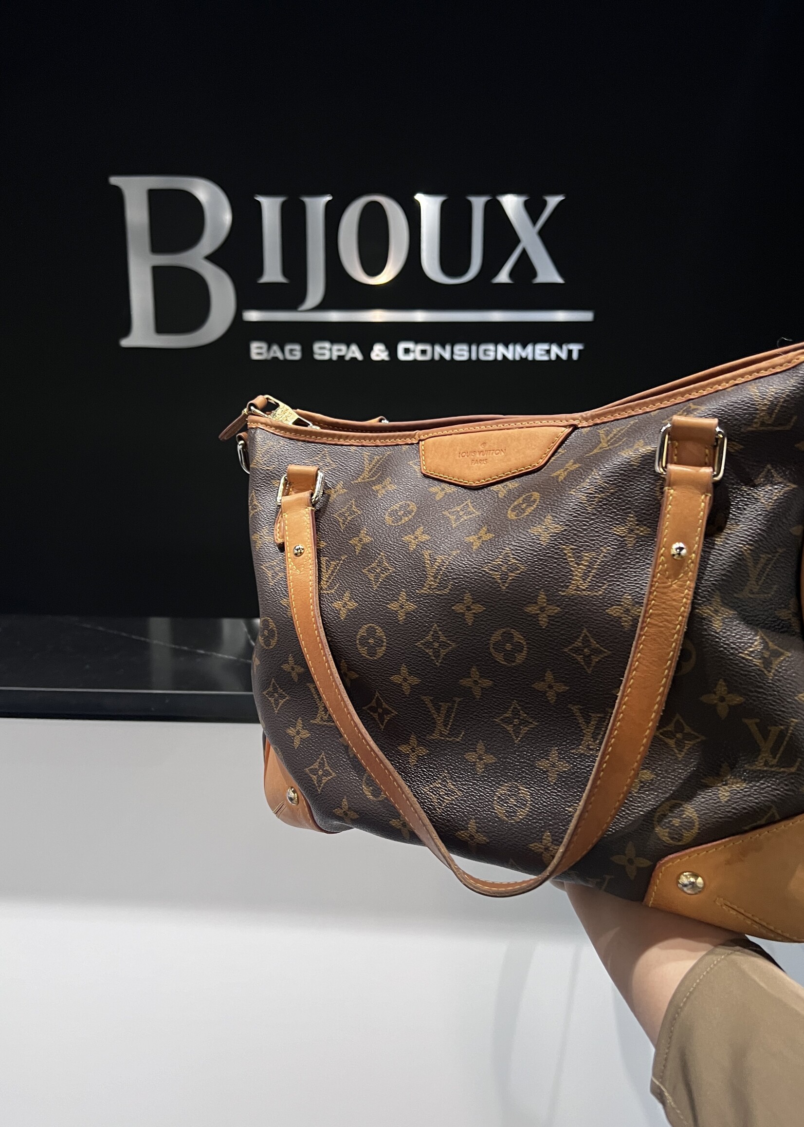 Louis Vuitton SOLD - Louis Vuitton Estrella MM Monogram