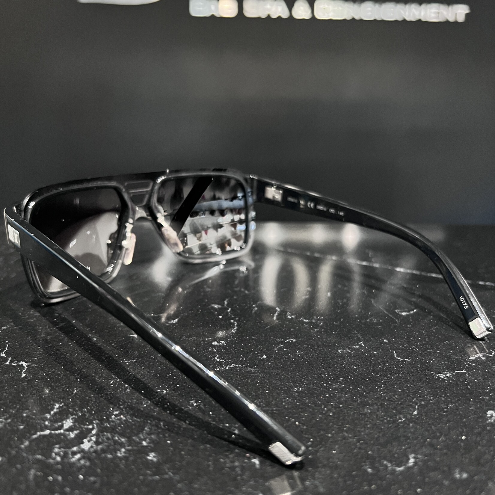 Louis Vuitton Louis Vuitton Z0361U Sunglasses