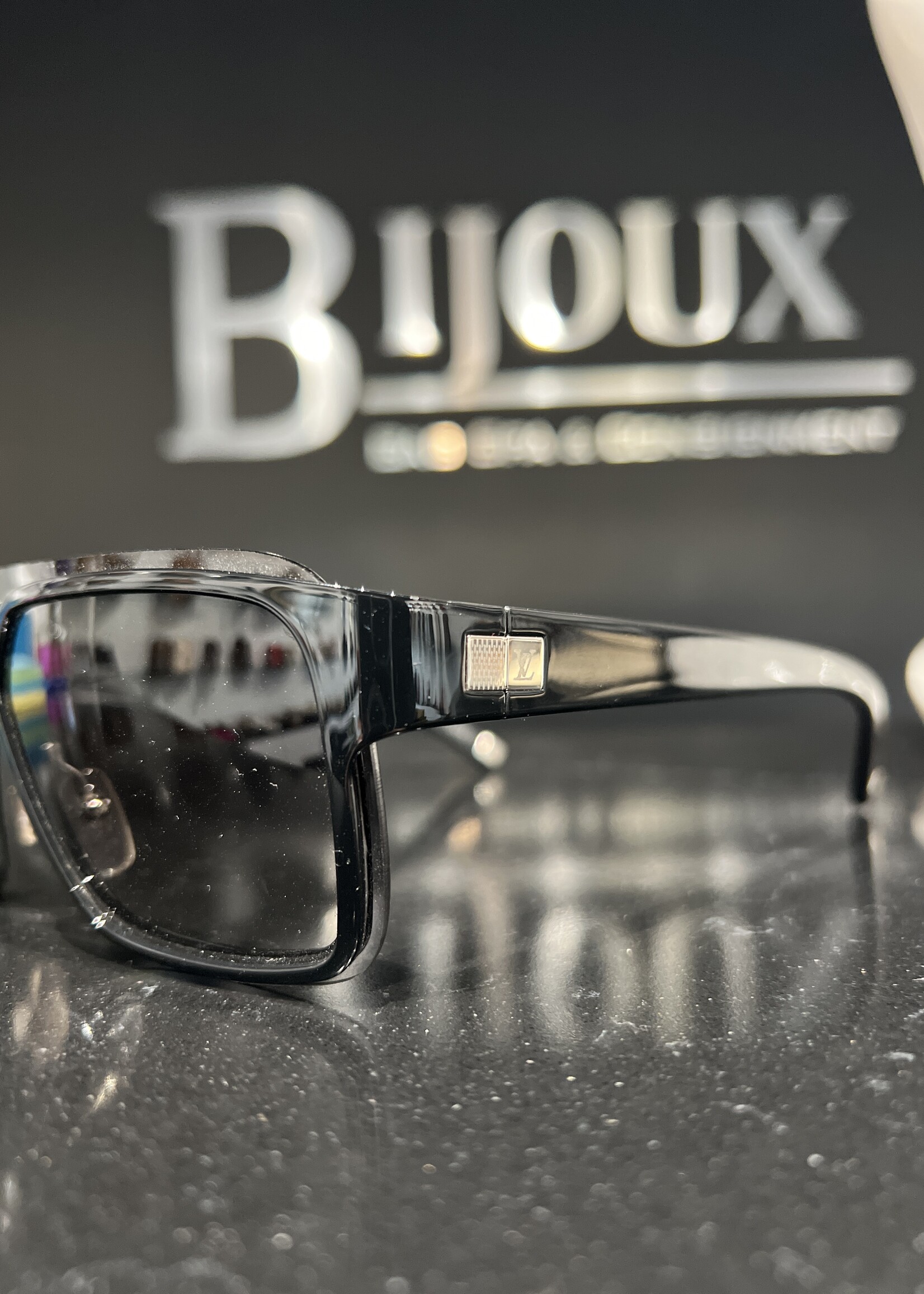 Louis Vuitton SOLD - Louis Vuitton Z0361U Sunglasses