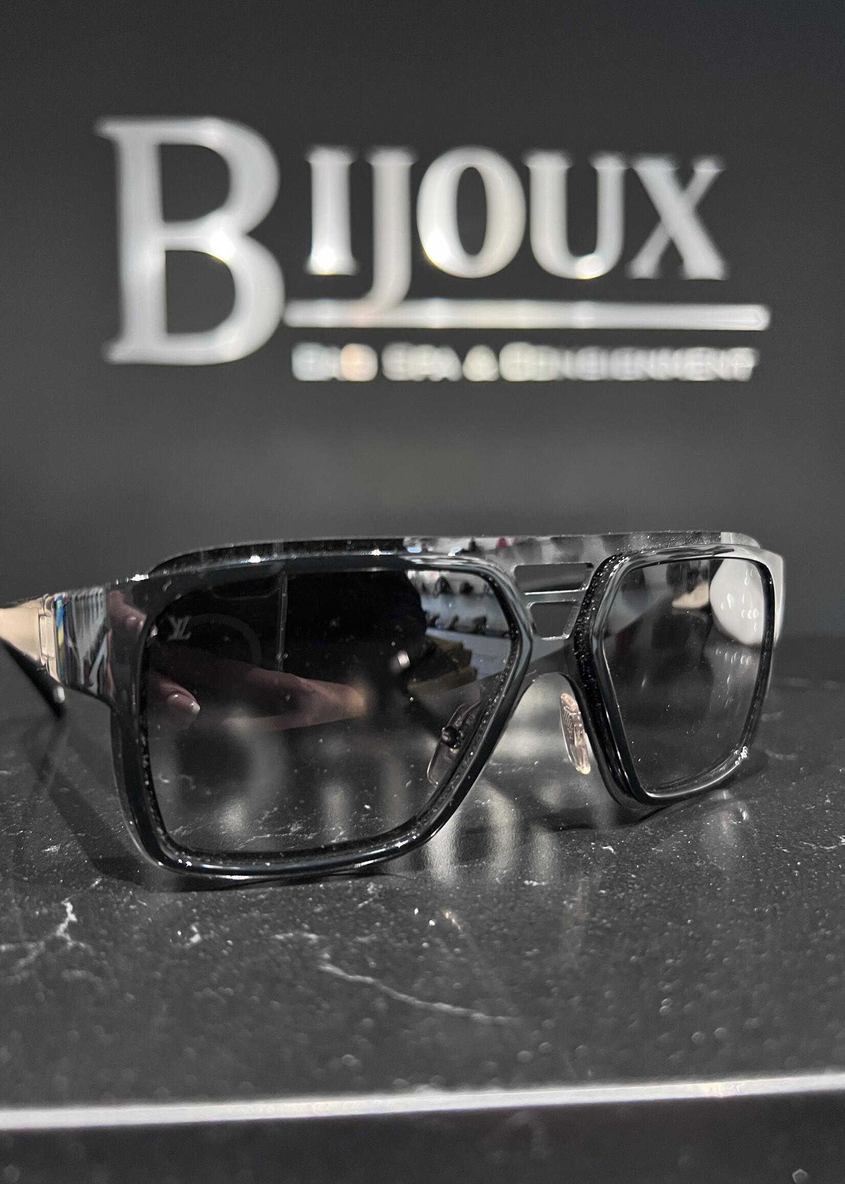 Louis Vuitton SOLD - Louis Vuitton Z0361U Sunglasses