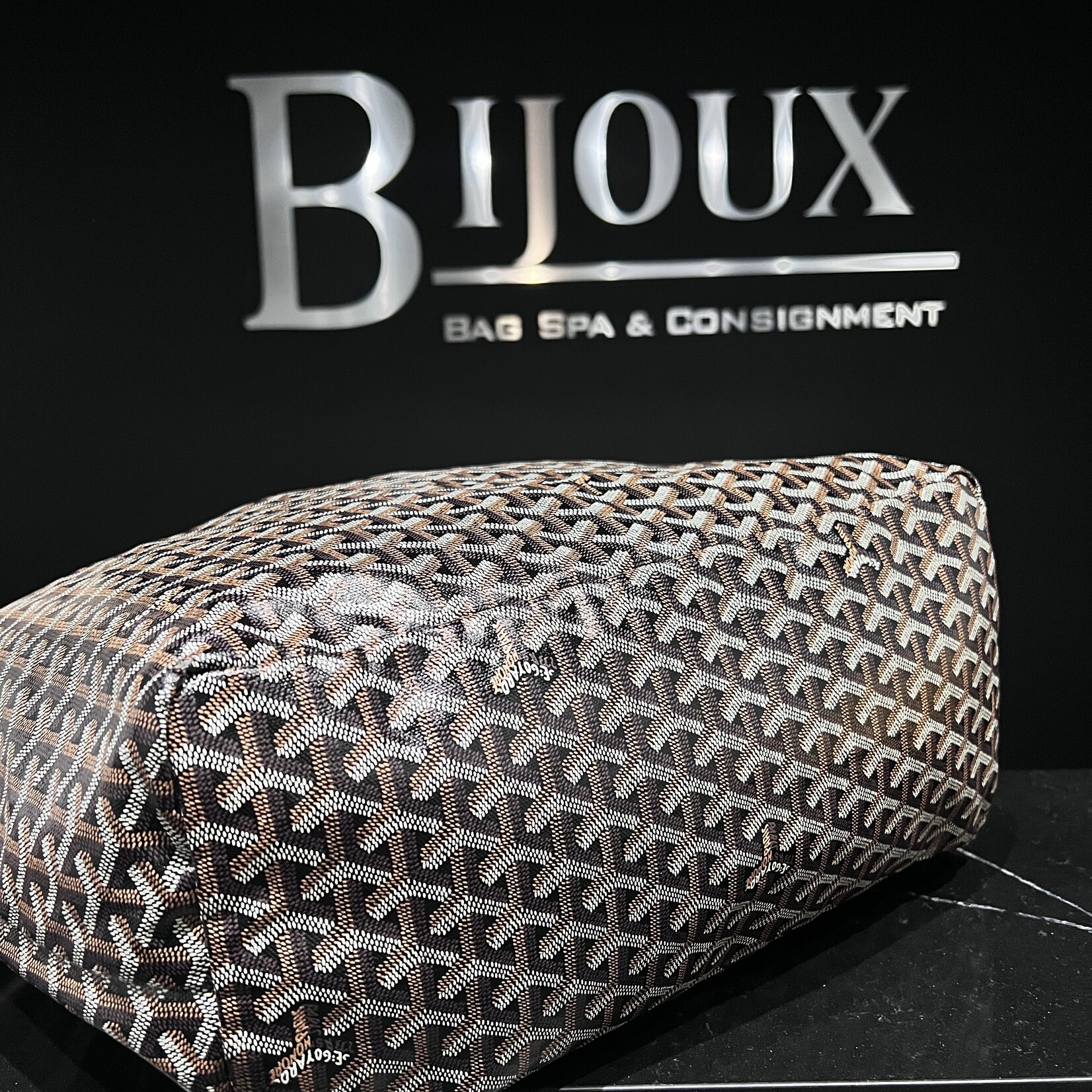 Goyard SOLD- Goyard Black St Louis GM